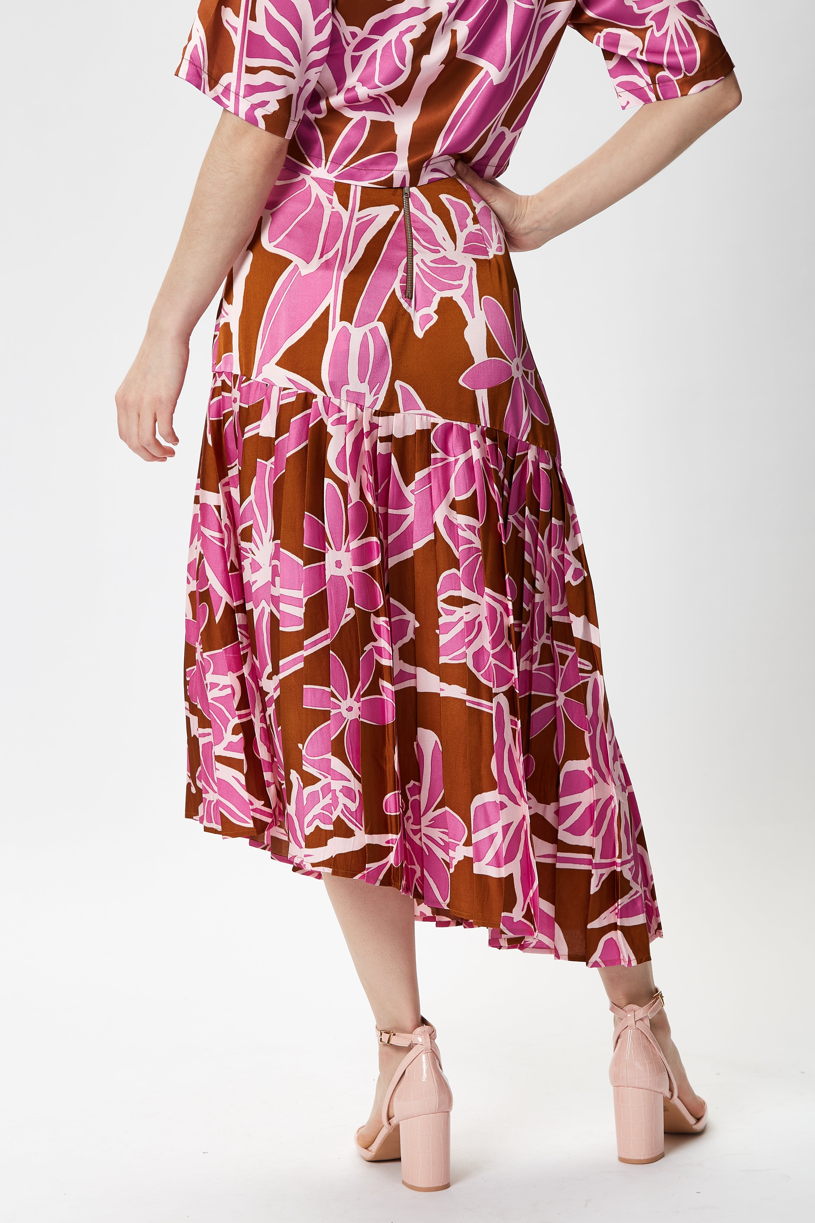 Women's Purple Floral Asymmetric Pleated Midi Skirt with High Waist - Regular Fit, 100% Polyester, Liquorish