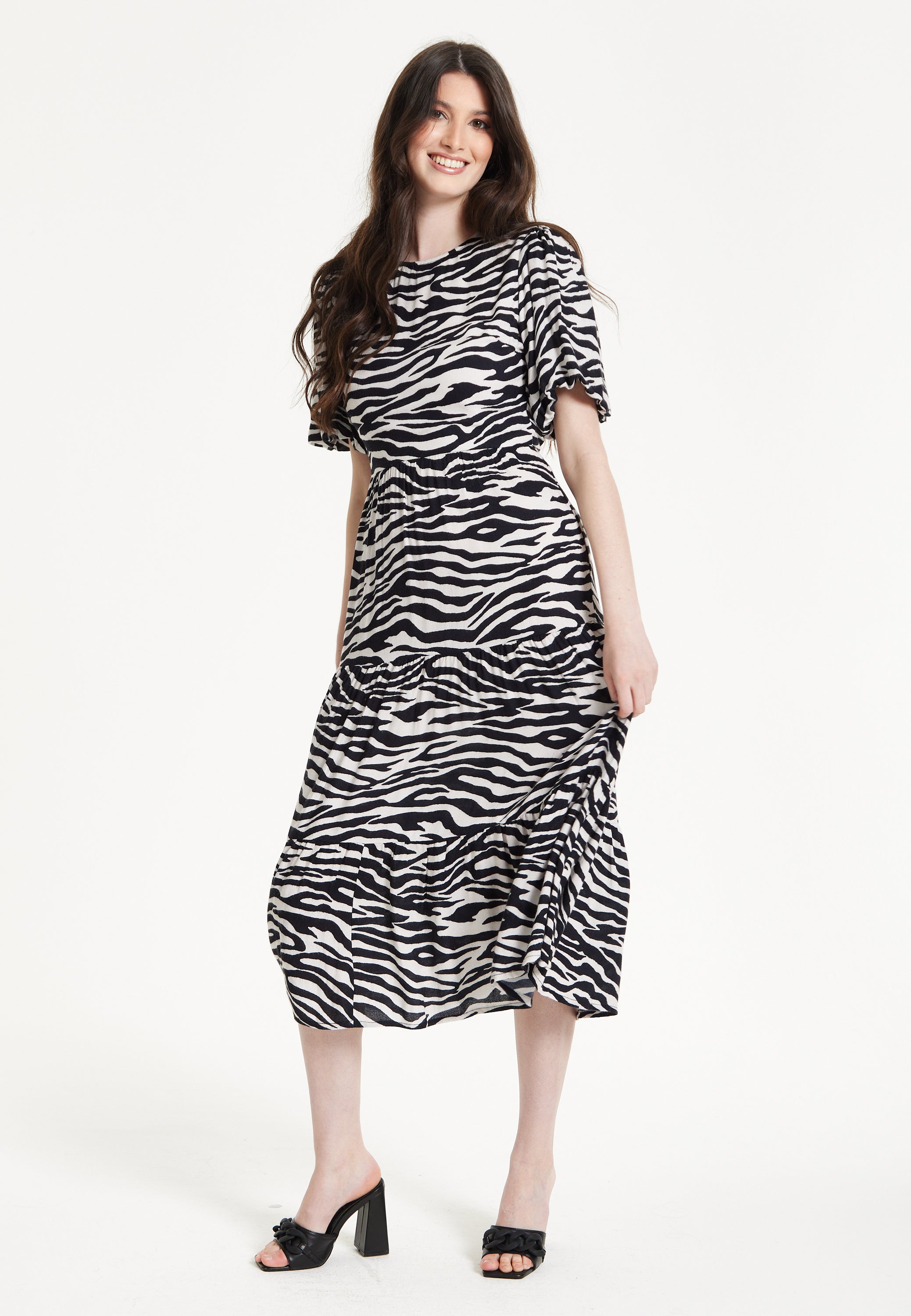 Liquorish Zebra Print Short Sleeve Midi Dress