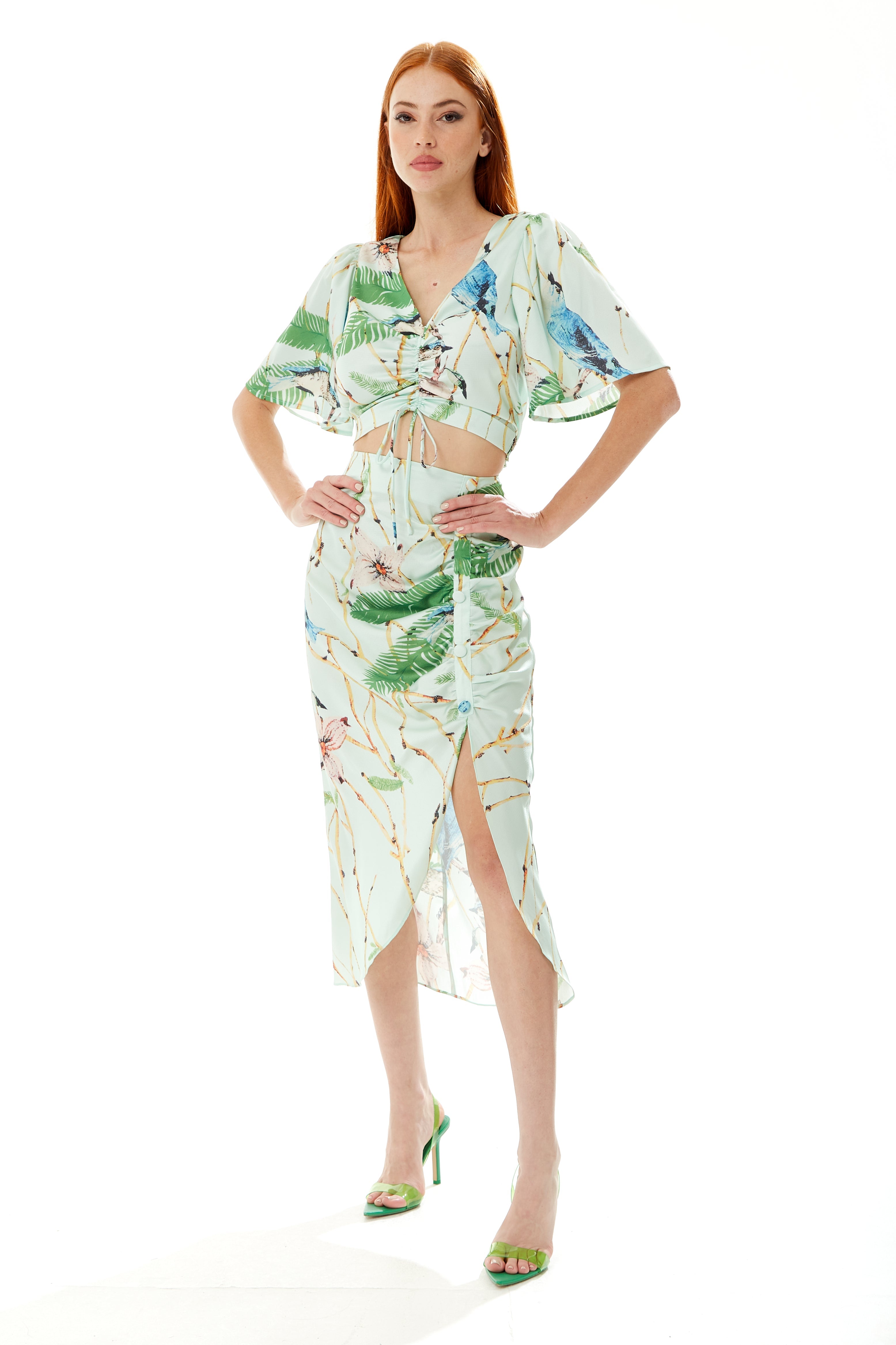 Women's Bird Print Ruched Front Crop Top with Short Sleeves in Mint Green - Summer Ready V Neck Design