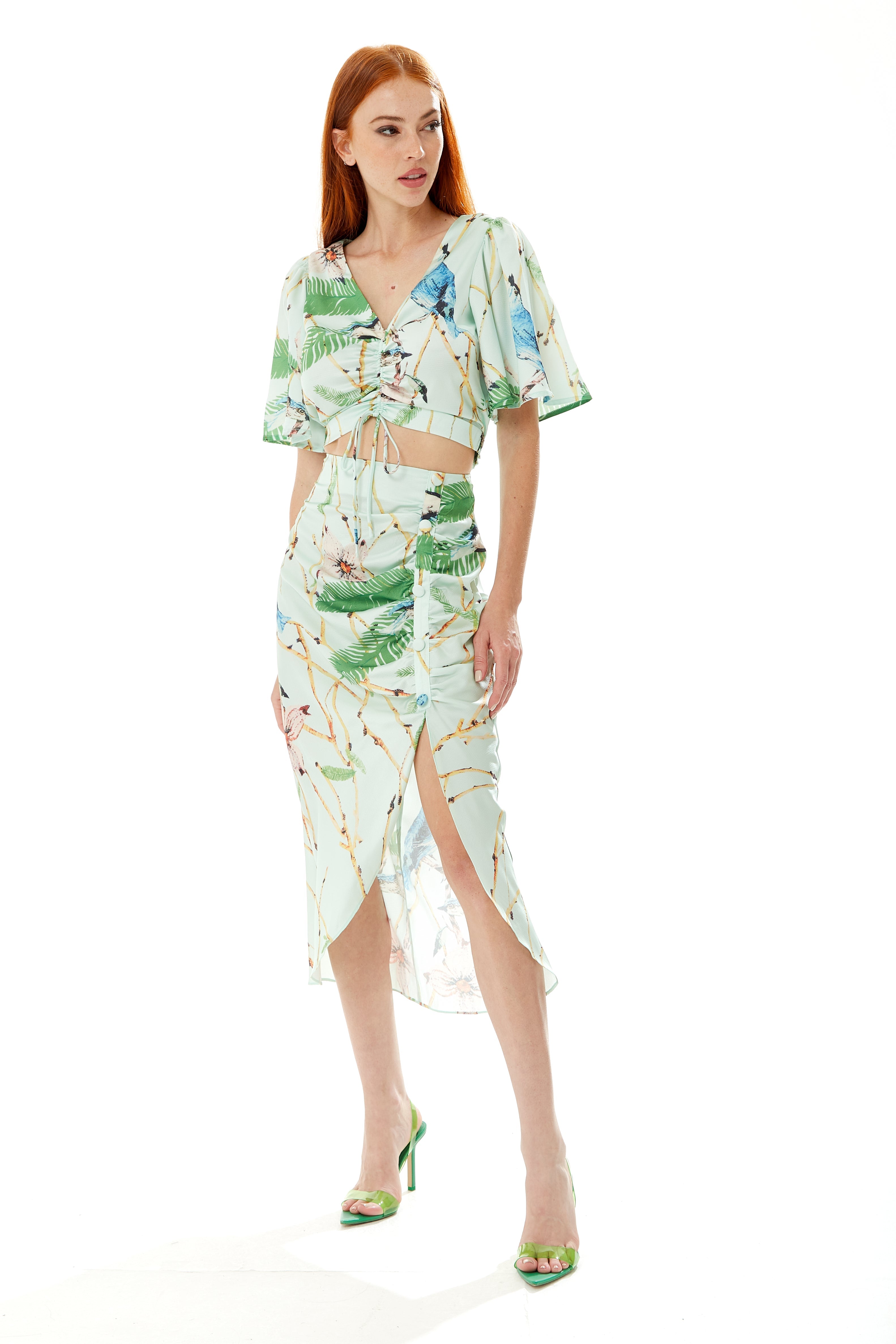 Women's Bird Print Ruched Front Crop Top with Short Sleeves in Mint Green - Summer Ready V Neck Design