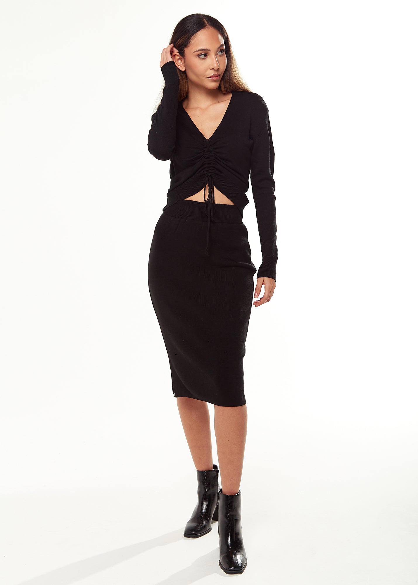 Women's Knitted Set in Black - Cropped Sweatshirt, V-Neck, Full-Length Sleeves, Pencil Skirt, Adjustable Front String, Side Slit