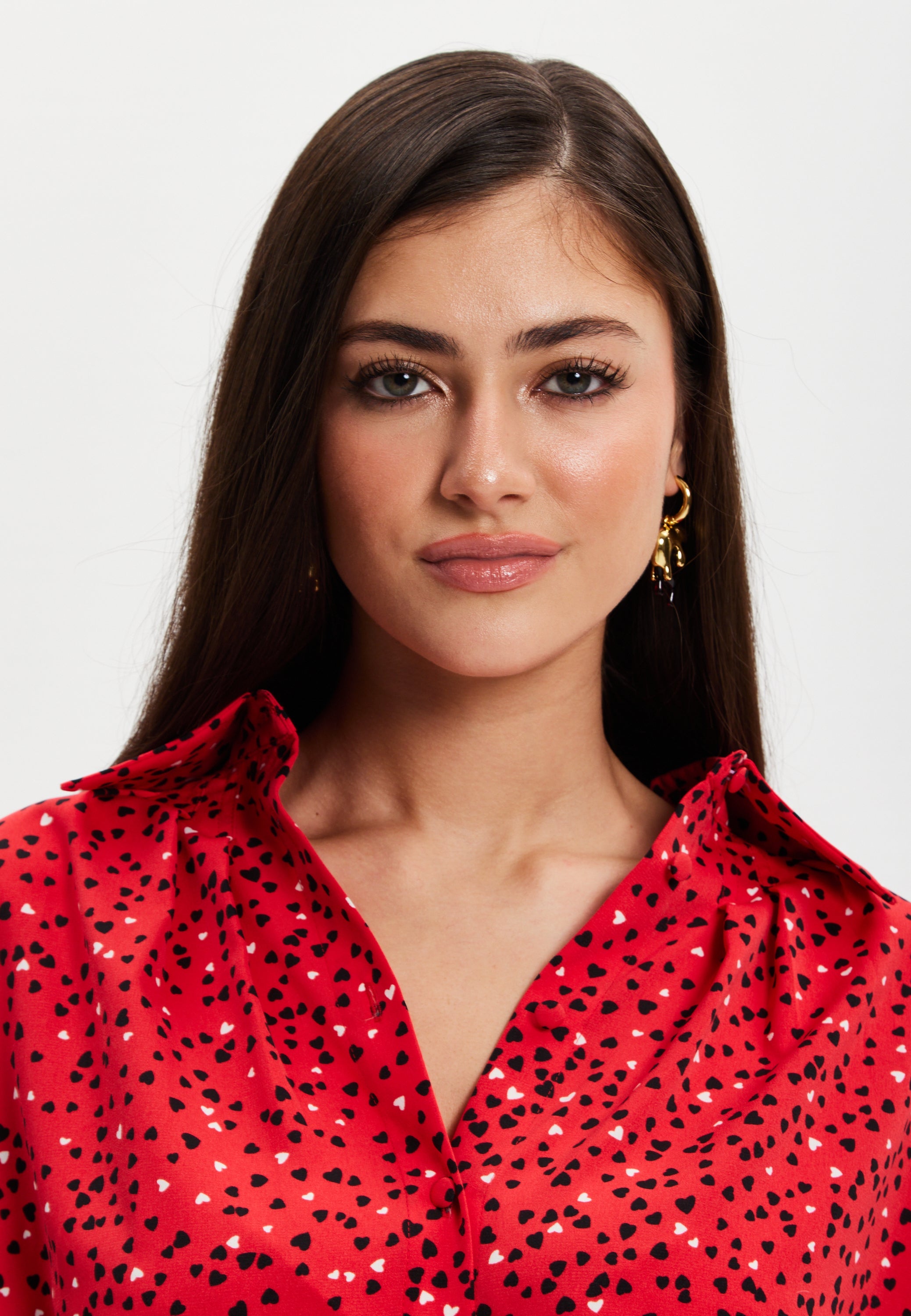 Women’s Heart Print Shirt with Long Sleeves, Tie Waist, Shirt Collar, Regular Fit, Button Up Front