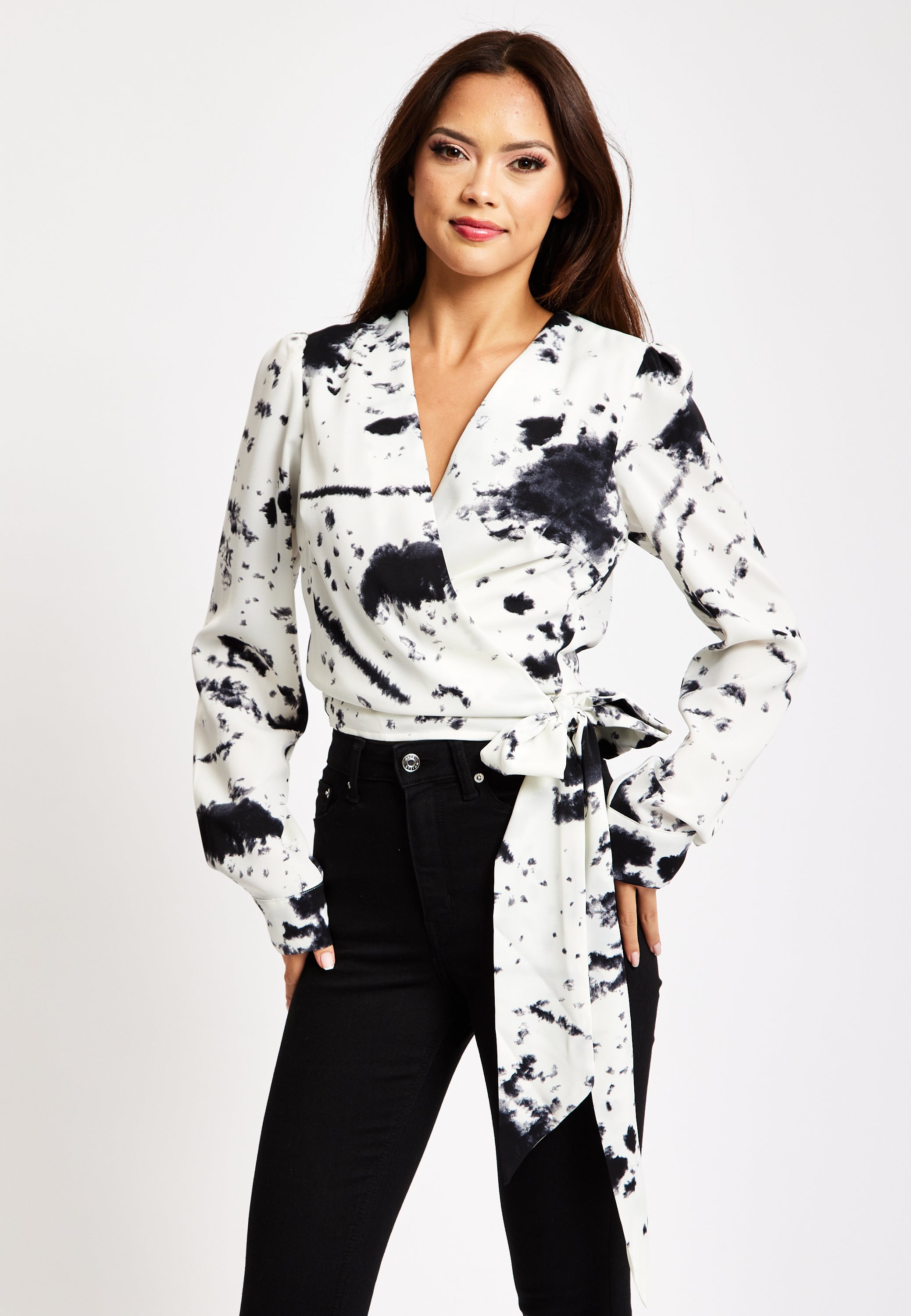 Women's Mono Abstract Print Wrap Top with Long Sleeves, Crop Style, Matching Tie Waist, Perfect for Any Occasion.