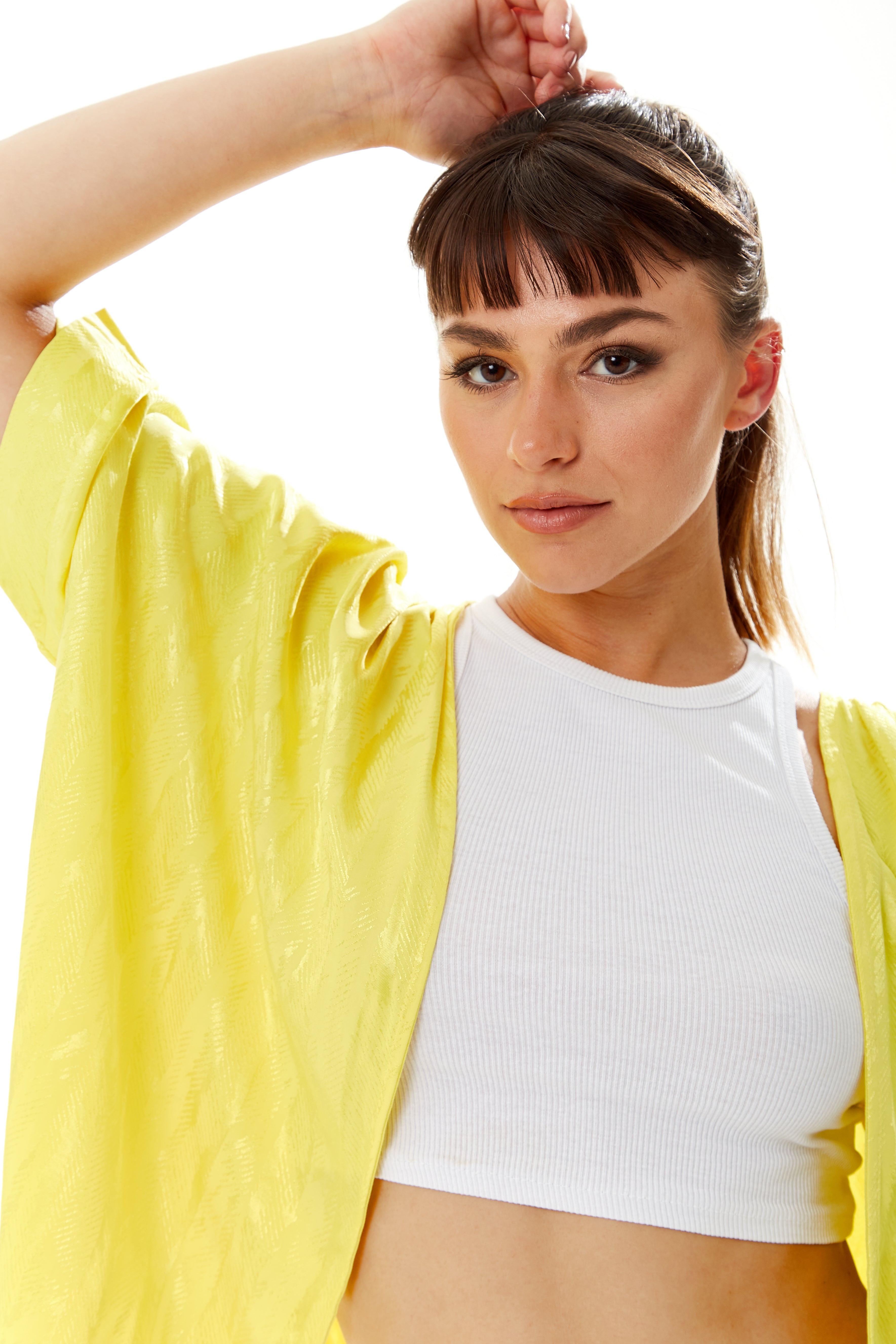 Women's Elegant Yellow Jacquard Kimono with Long Sleeves, Open Front Design for Versatile Day-to-Night Styling