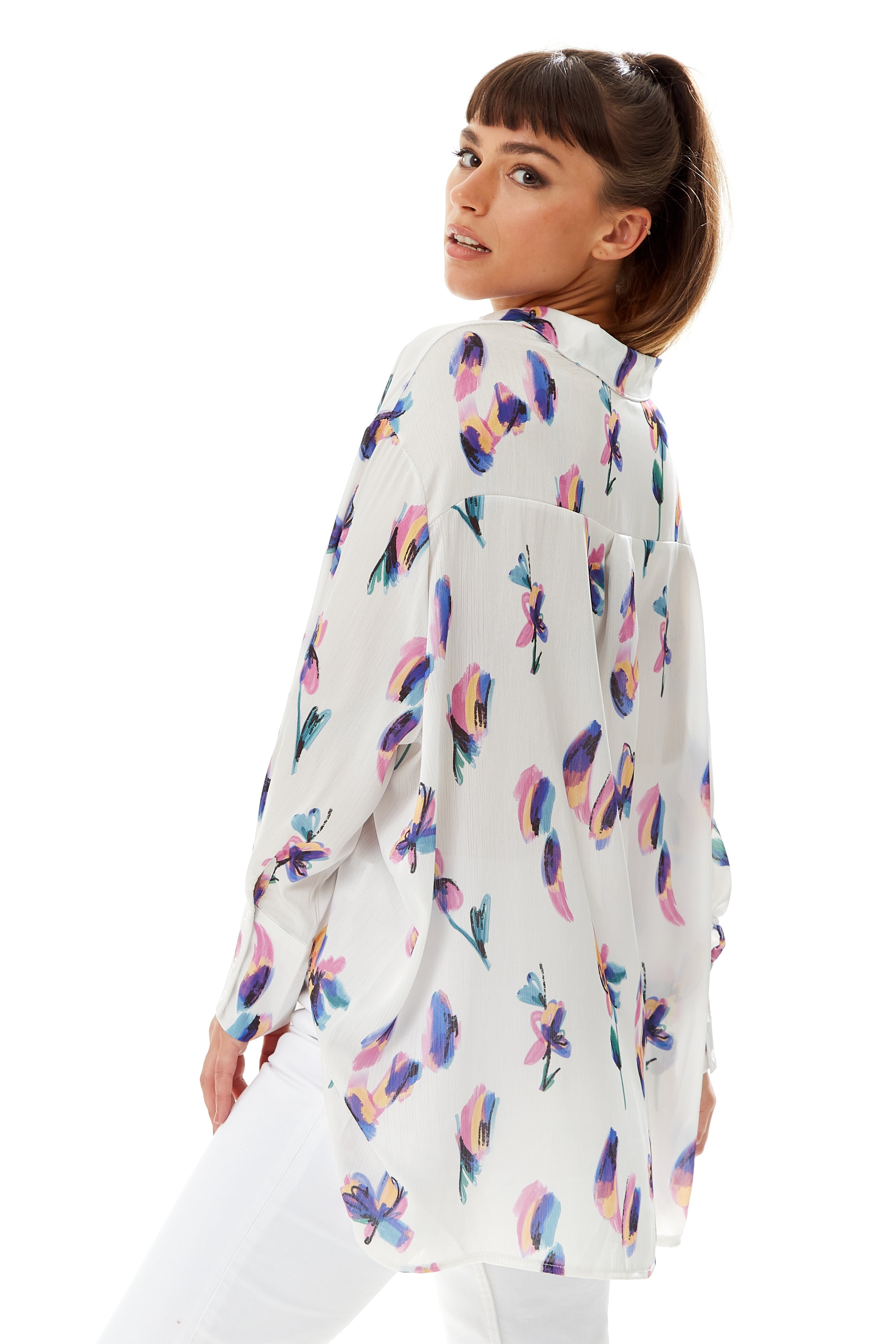 Women's Long Sleeve Floral Print Button-Up White Shirt with Collar - Regular Fit, Stylish and Versatile Design