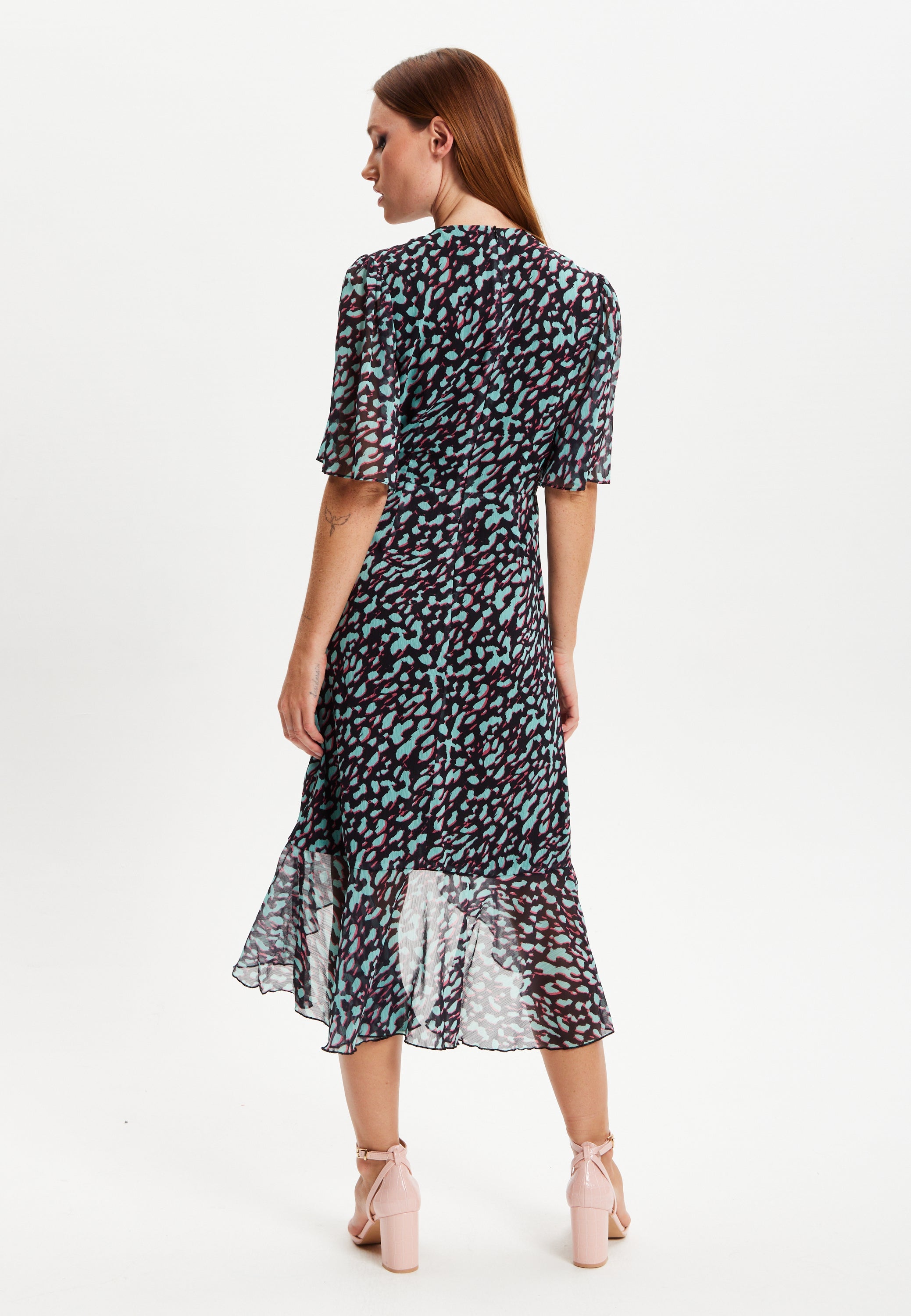 Women's Midi Dress with V-Neck and Long Sleeves in Animal Print Organza - Liquorish