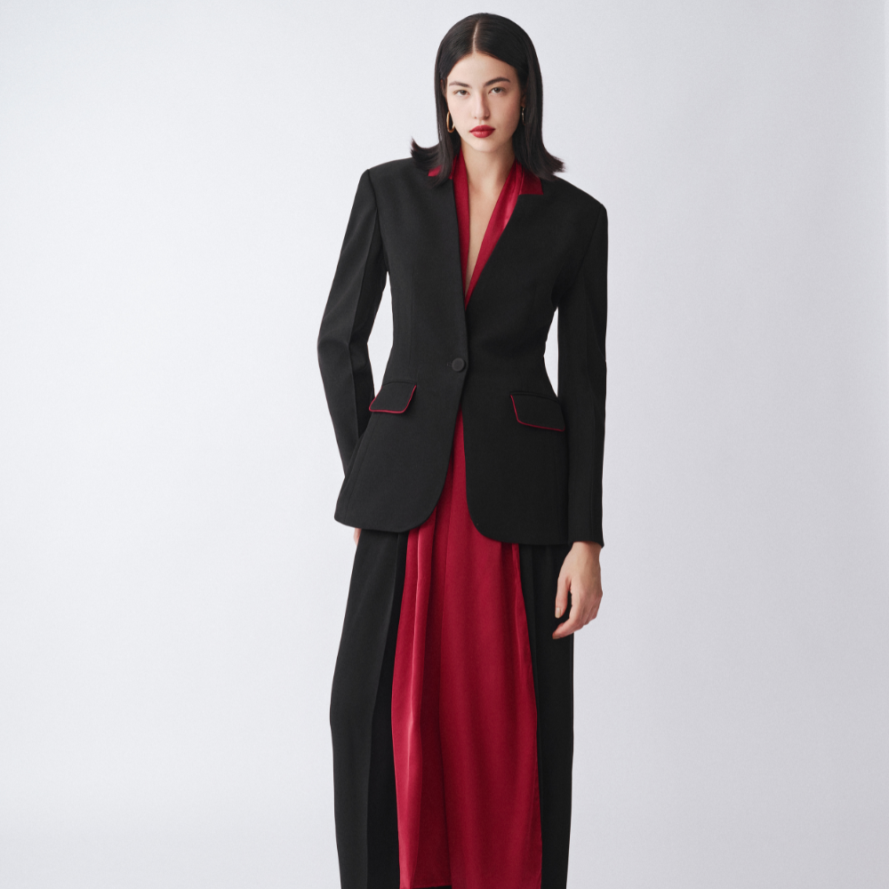 Alva Jacket is perfect for designer shopping looks. Shop Now!