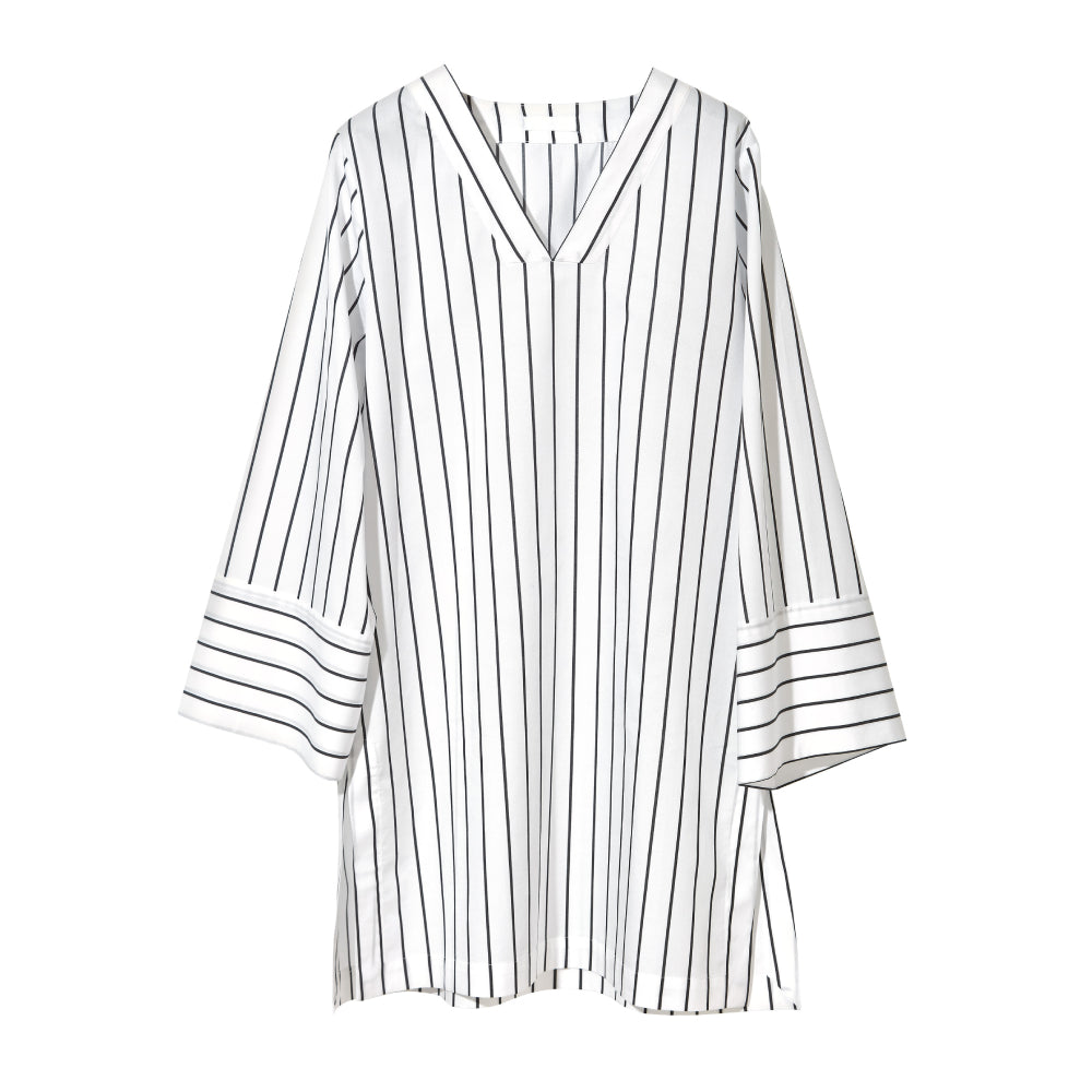 Discover the Aya Shirt at The Luxe Maison, featuring wide kimono-style sleeves, a V-neckline, and side slits for effortless, versatile styling.