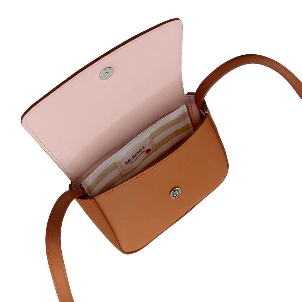 Stylish Bandolera Natural Leather crossbody bag for women. Shop Now!