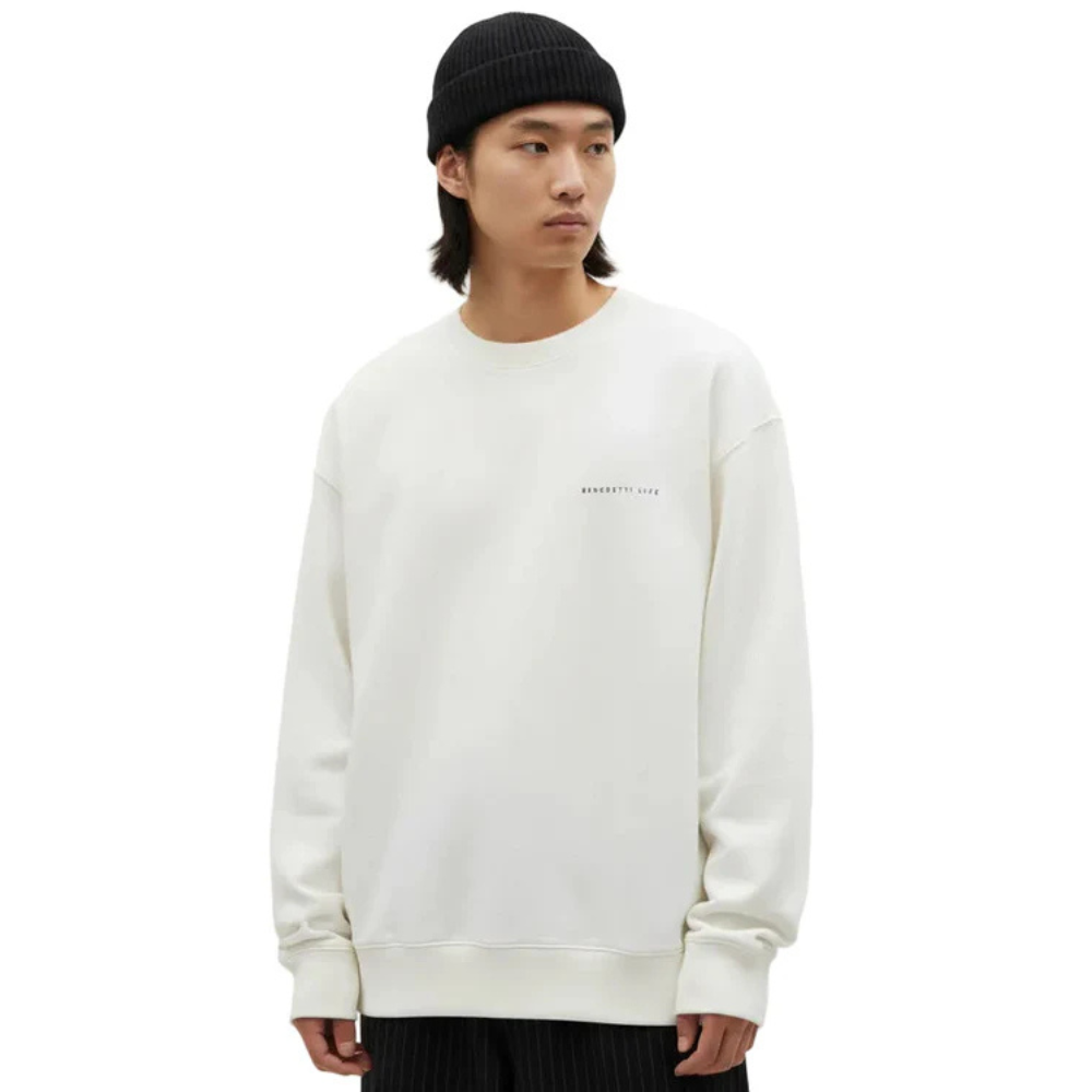 Shop online from our exclusive website and discover the Benedetti Life Organic Cotton Sweatshirt, crafted from 100% organic cotton fleece with signature ocean-inspired print for sustainable everyday comfort and style.