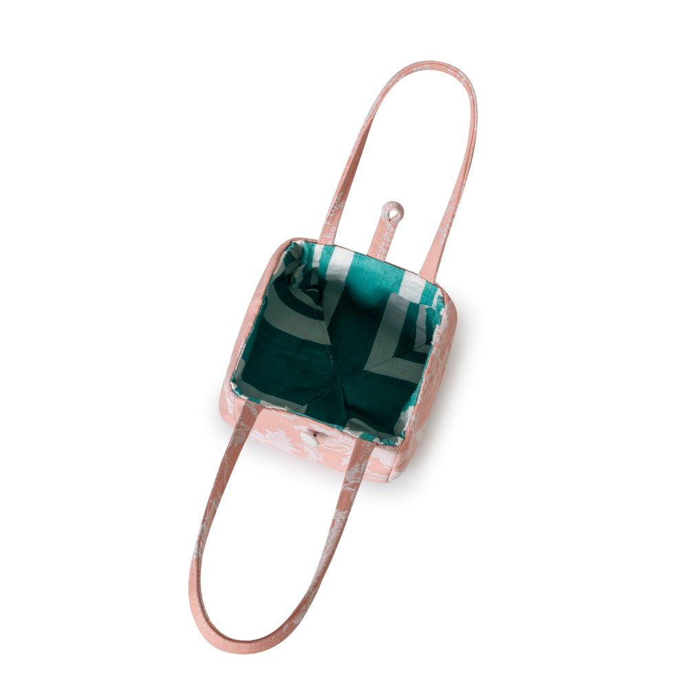 Graceful Bombonera floral bag online. Shop Now!