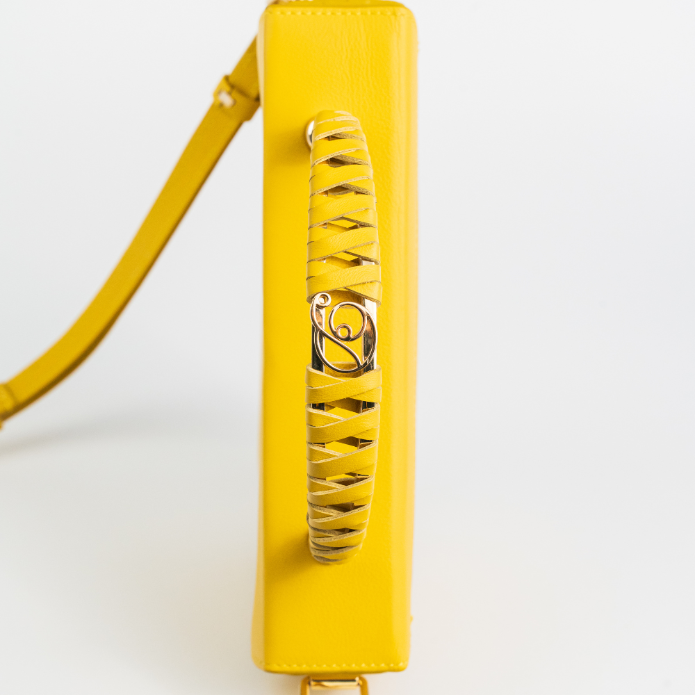 Stylish Downed Horse Moonbeam handbag in women collection. Shop Now!