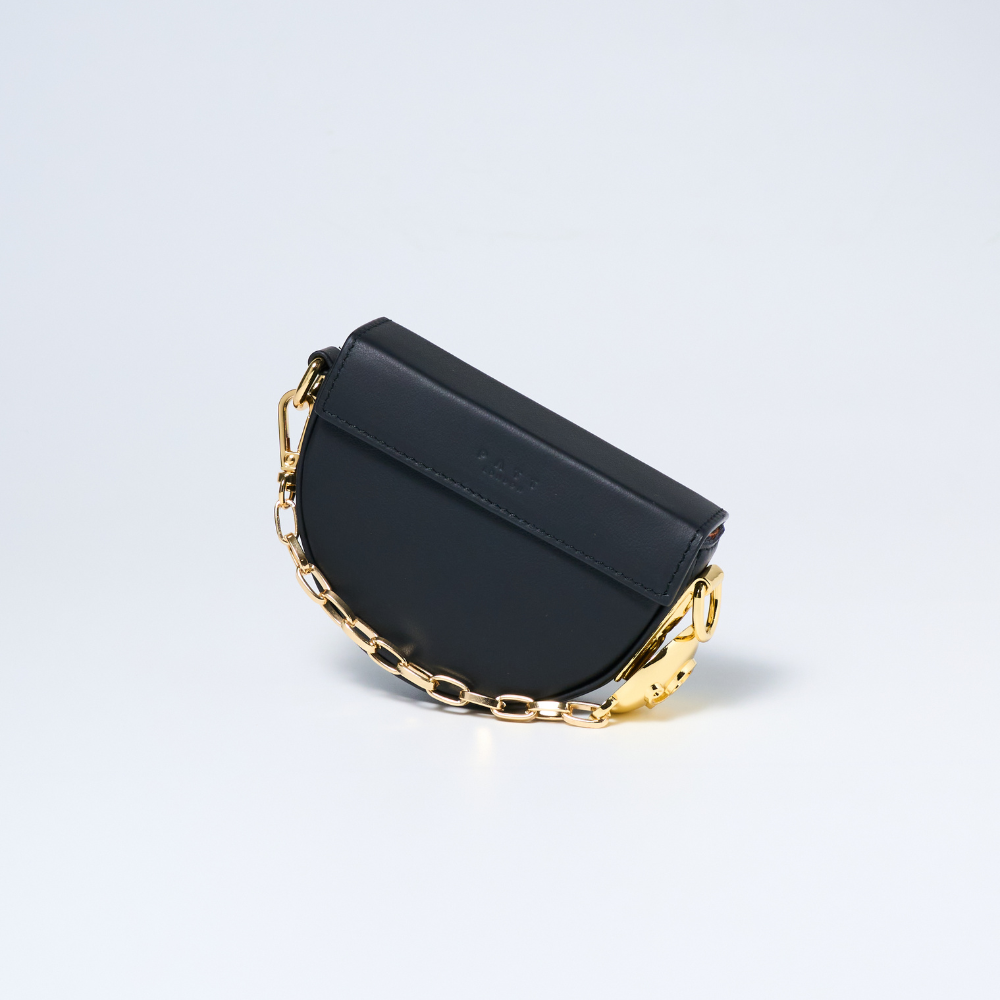 Women collection stars Downed Horse Moonless handbag. Shop Now!