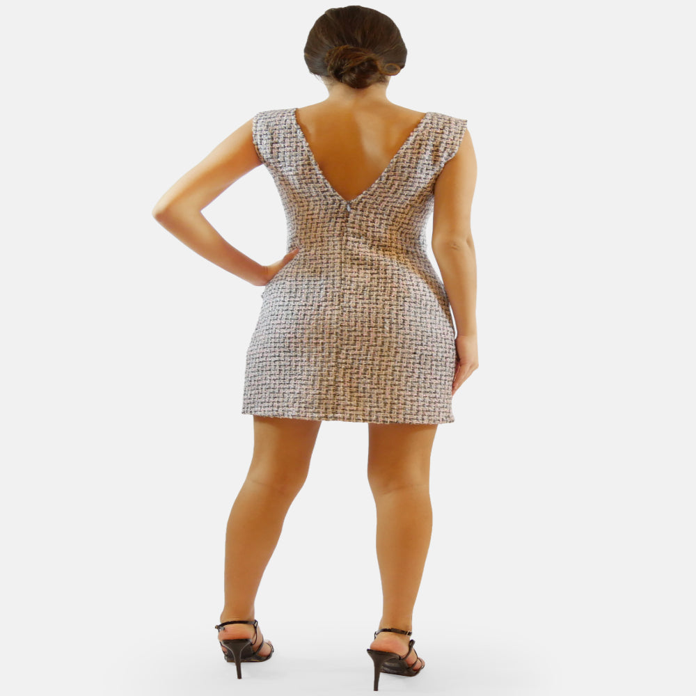 Discover Dress Laura designer dress with graceful details. Shop Now!