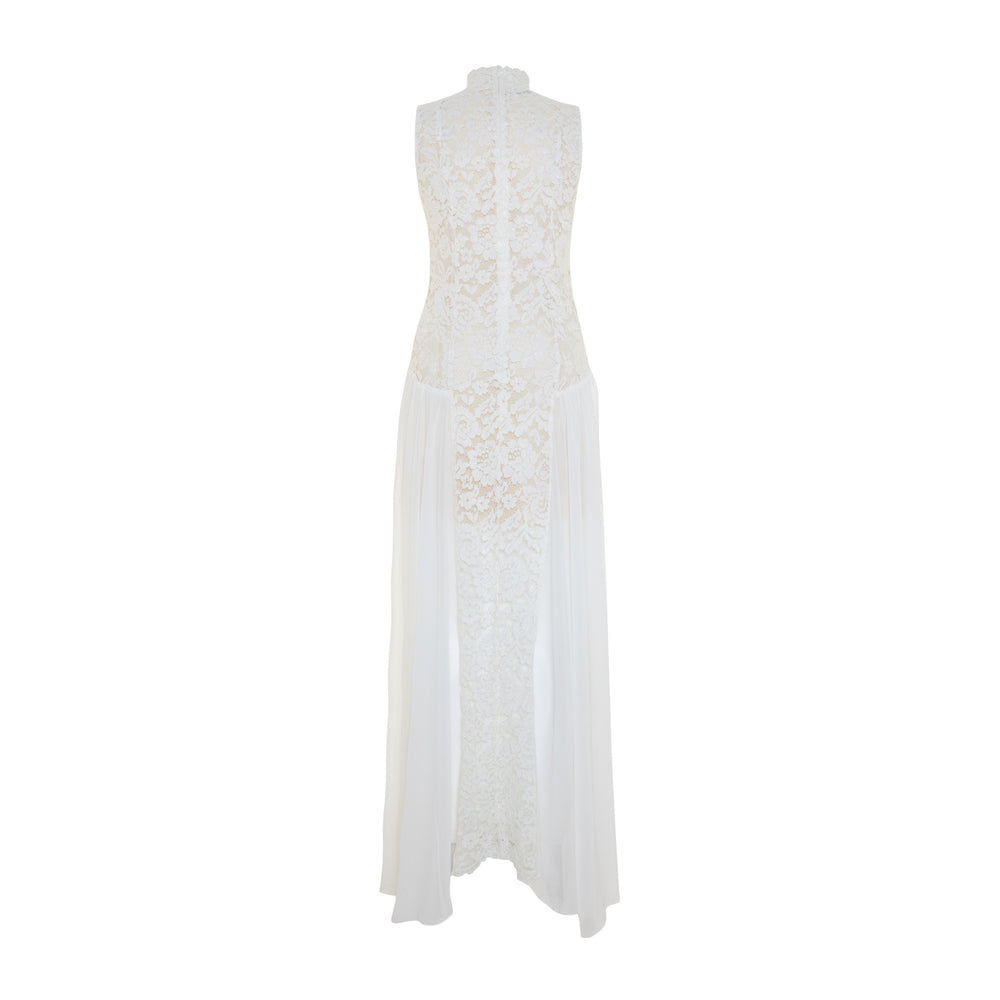 Shop online from our exclusive website and discover the Elaia Dress by Nana Gotti, crafted from Chantilly lace and flowing chiffon for timeless elegance and graceful evening style.