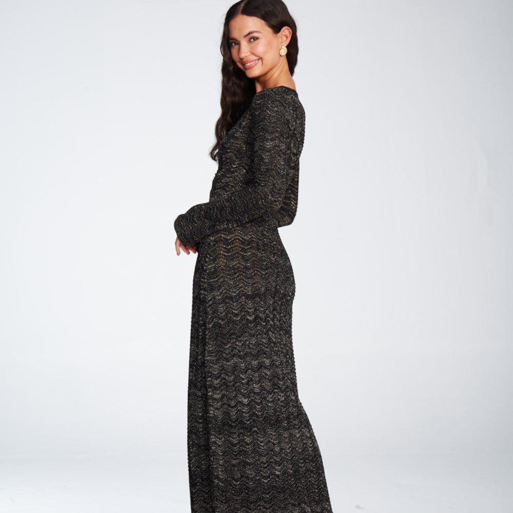 Discover Ella Star Black Dress at an exclusive clothing website. Shop Now!