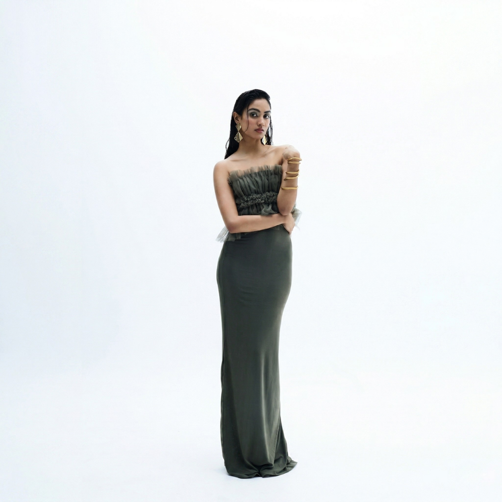 Ruffle bustier gown with sleek silhouette, perfect for parties and occasions. Shop online from our exclusive collection of premium styles.