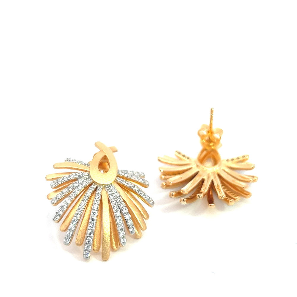 Shop online premium 18K gold stud earrings with sparkling cubic zirconia stones.