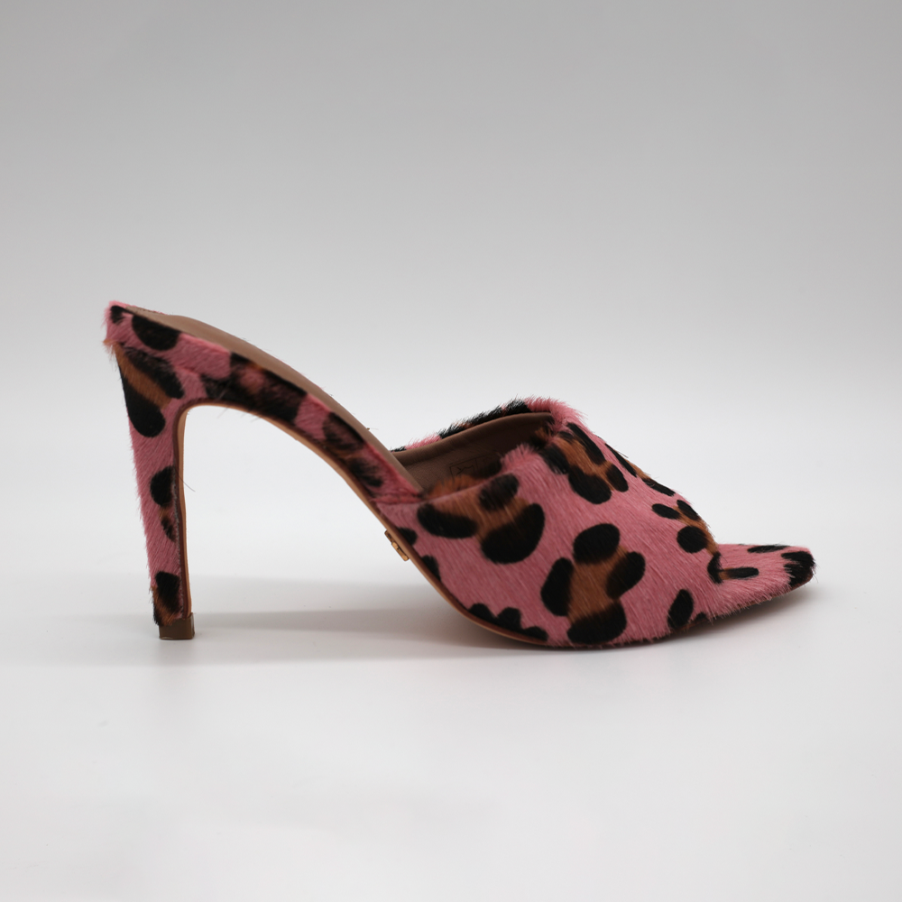 Leather natural cow hair dyed with natural dyes Memory foam insole Insole lamb Sole cuero Anti slip sole.