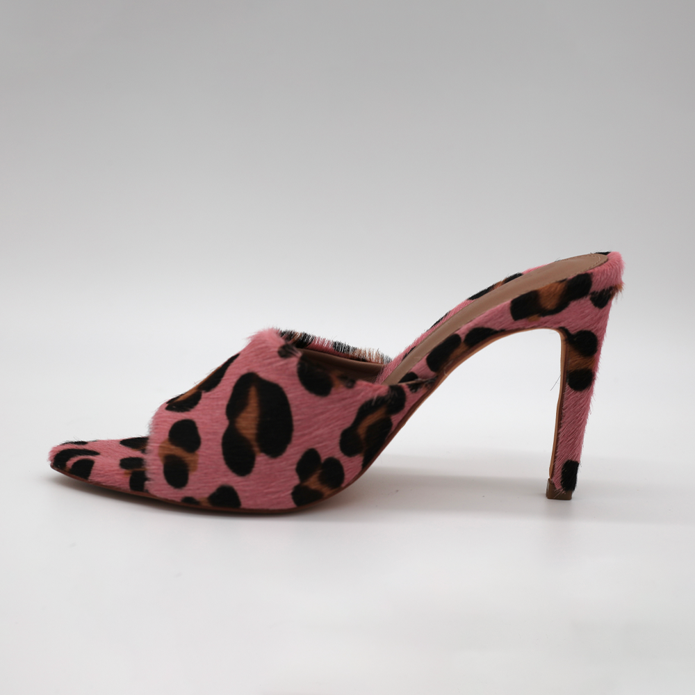 Leather natural cow hair dyed with natural dyes Memory foam insole Insole lamb Sole cuero Anti slip sole.