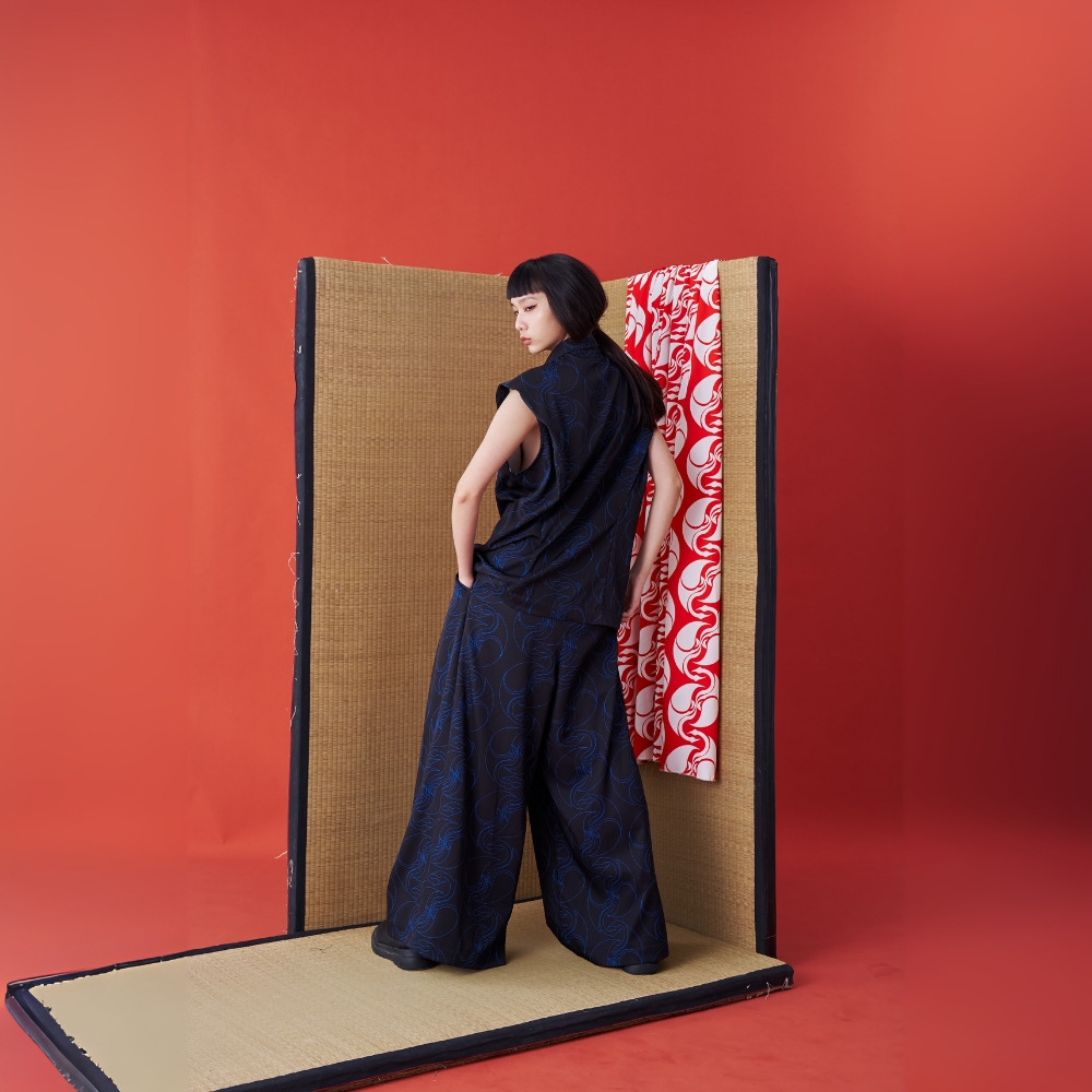 Fashion website brings INF Deconstructed Sleeveless Jinbei Shirt Blue printing Shop Now!