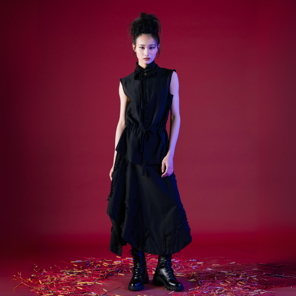 Experience INF Transforming-Collar Shirt via online shopping. Shop Now!