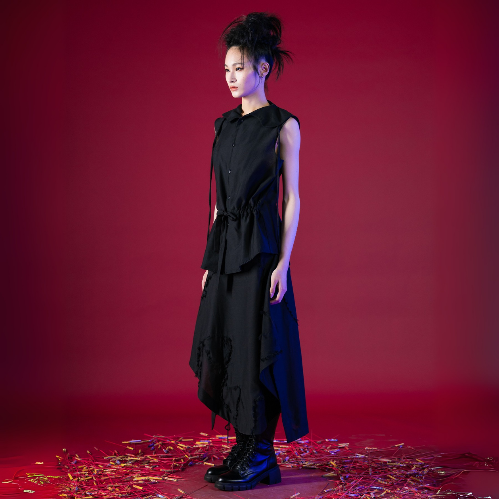 Experience INF Transforming-Collar Shirt via online shopping. Shop Now!