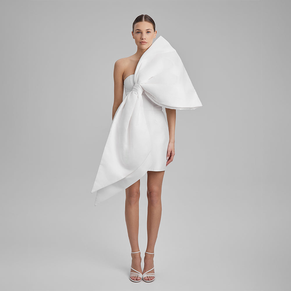 Shop our white mini dress crafted from Mikado with strapless corset and removable a huge bow. Explore our range of mini dresses for women. Shop now!