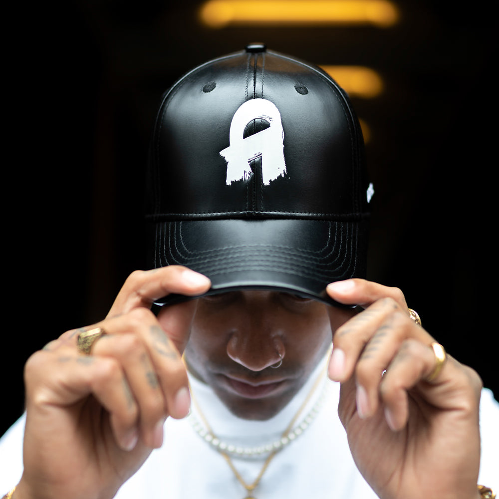 Leather snapback for online accessories lovers in style. Shop Now!