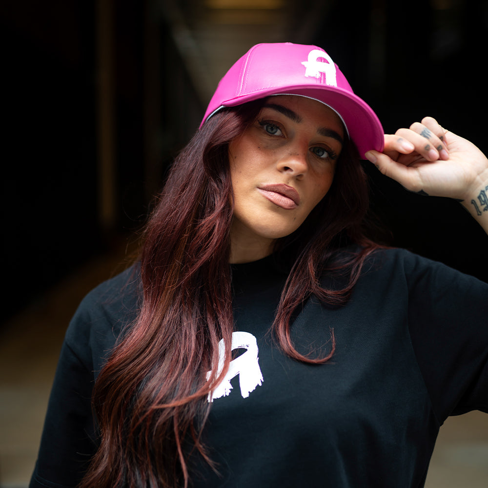 Leather snapback for online accessories lovers in style. Shop Now!