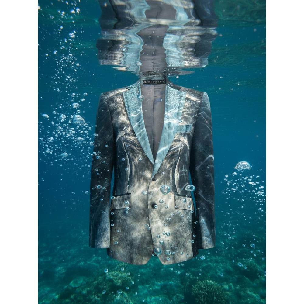 Shop online from our exclusive website and discover the Ocean Guardian Organic Tailored Suit by Benedetti Life, crafted from 100% organic cotton and hand-finished in Italy.