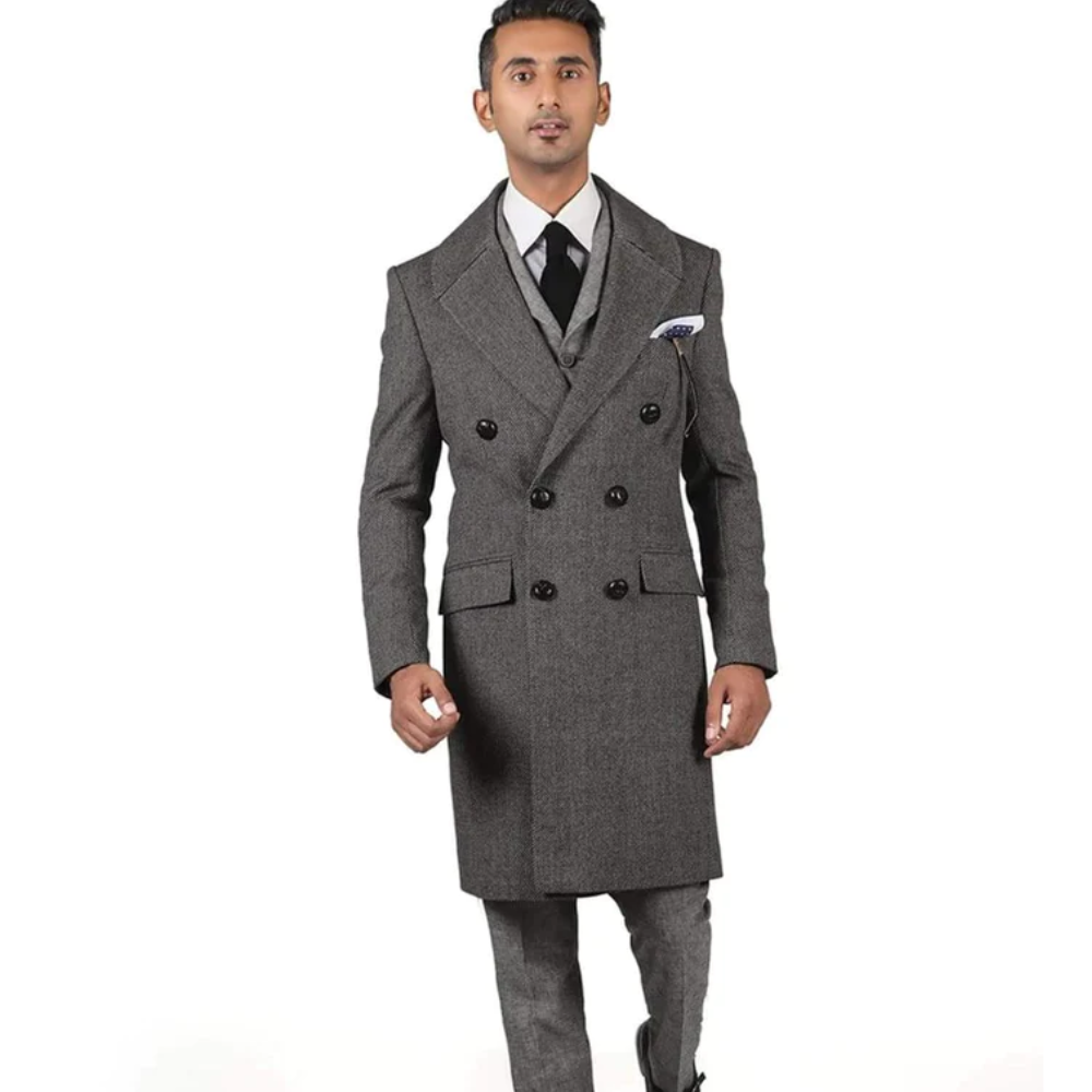 Ultra lightweight cotton wool blend double-breasted blazer 180 Gsm. Full sleeves with button on the cuff.