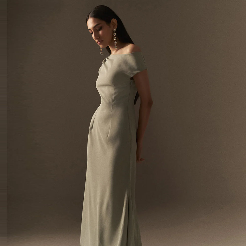 Off shoulder georgette dress with ruched waist, perfect for brunch and dinners. Shop online from our curated edit of premium fashion.