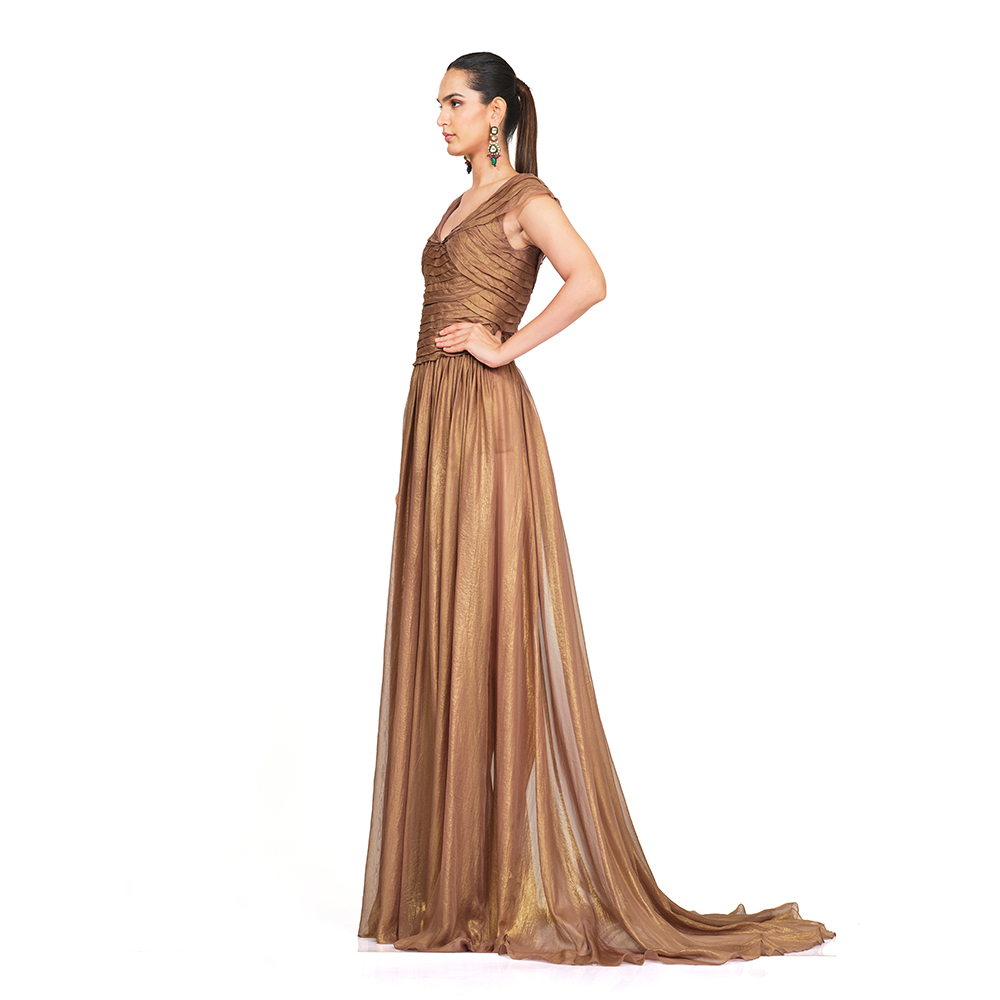 V neck l Layered Frill detailing on bodice l Floor sweeping Trail l Centre back Zip Closure.