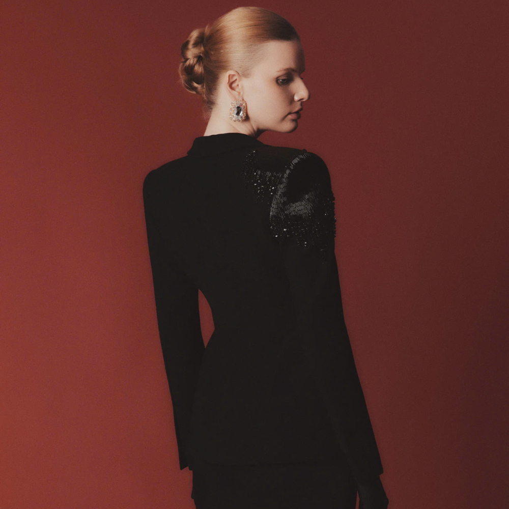 Musie silk blazer offers high end clothing for women with elegance Shop Now!