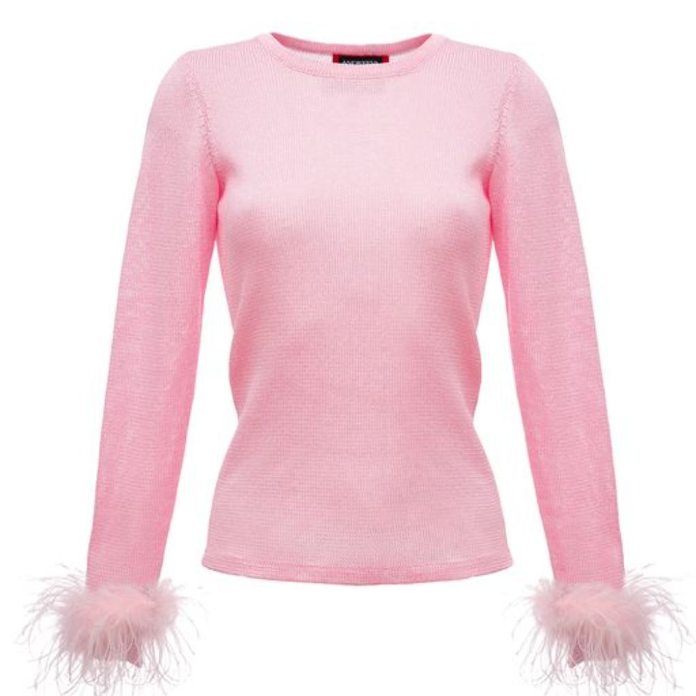 Pink knit top creates perfect feminine silhouette and makes look you elegant and chic. 