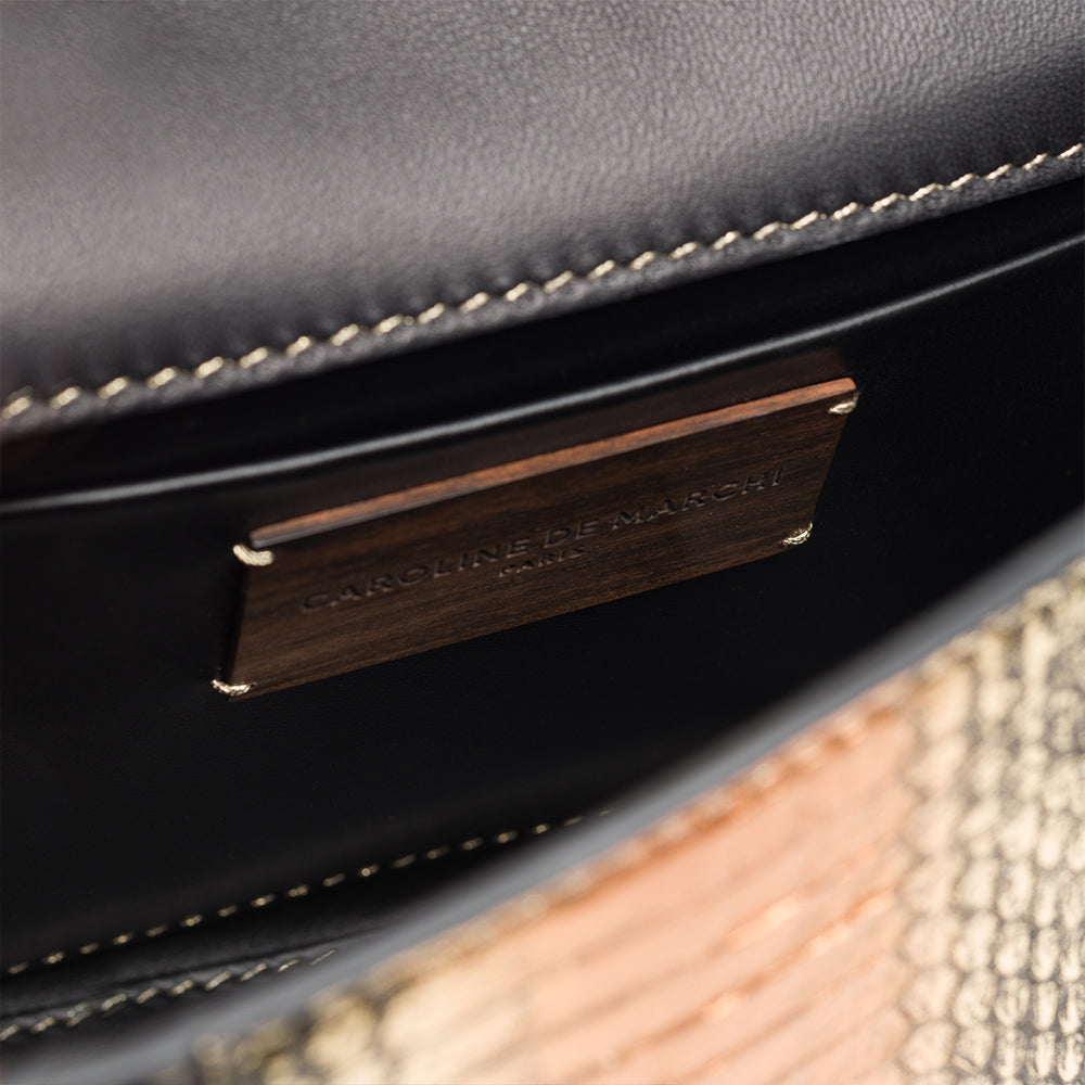 Introducing the Reka Varda Mini by The Luxe Maison, the latest in fashion accessories for your wardrobe. Add a touch of elegance. Shop Now!