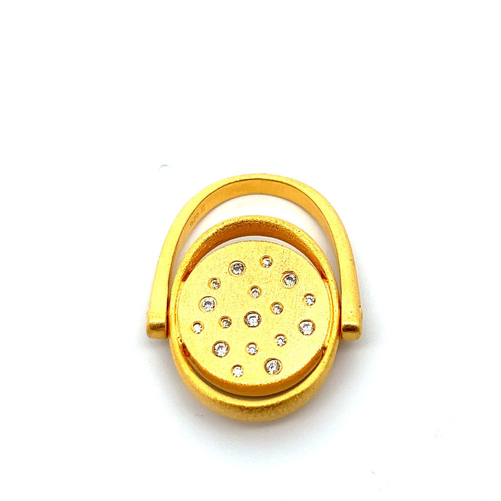 Shop online premium 18K gold-dipped lapis lazuli ring with bee emblem & cubic zirconia detailing.