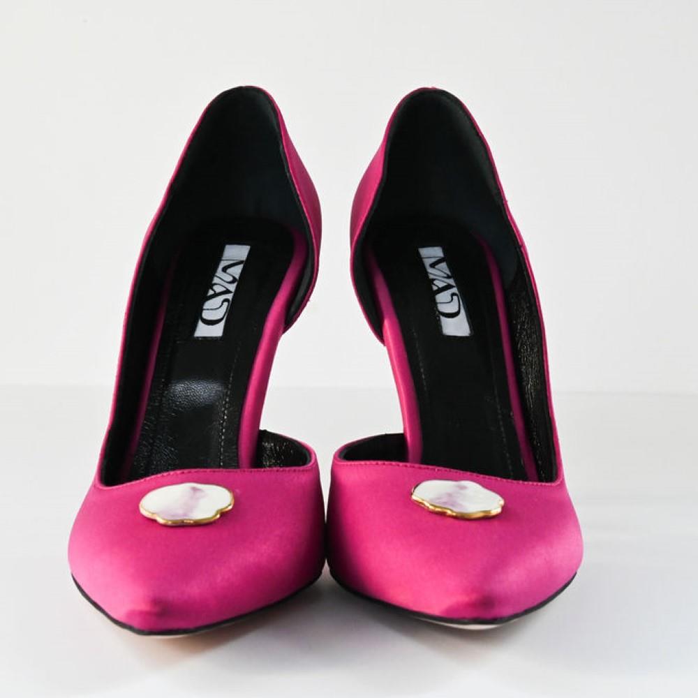 Find The Mad About Porcelain in the women’s heels shop with chic subtle beauty. Shop Now!