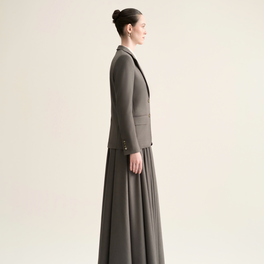 Elegant Velora blazer in women's clothing collection. Shop Now!