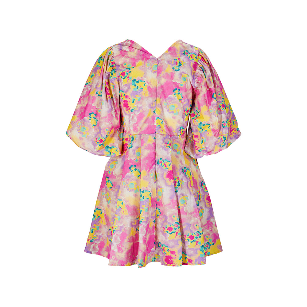 Shop the dress with Viola, a chic and elegant choice for any occasion. Perfect for elevating your style. Shop now!