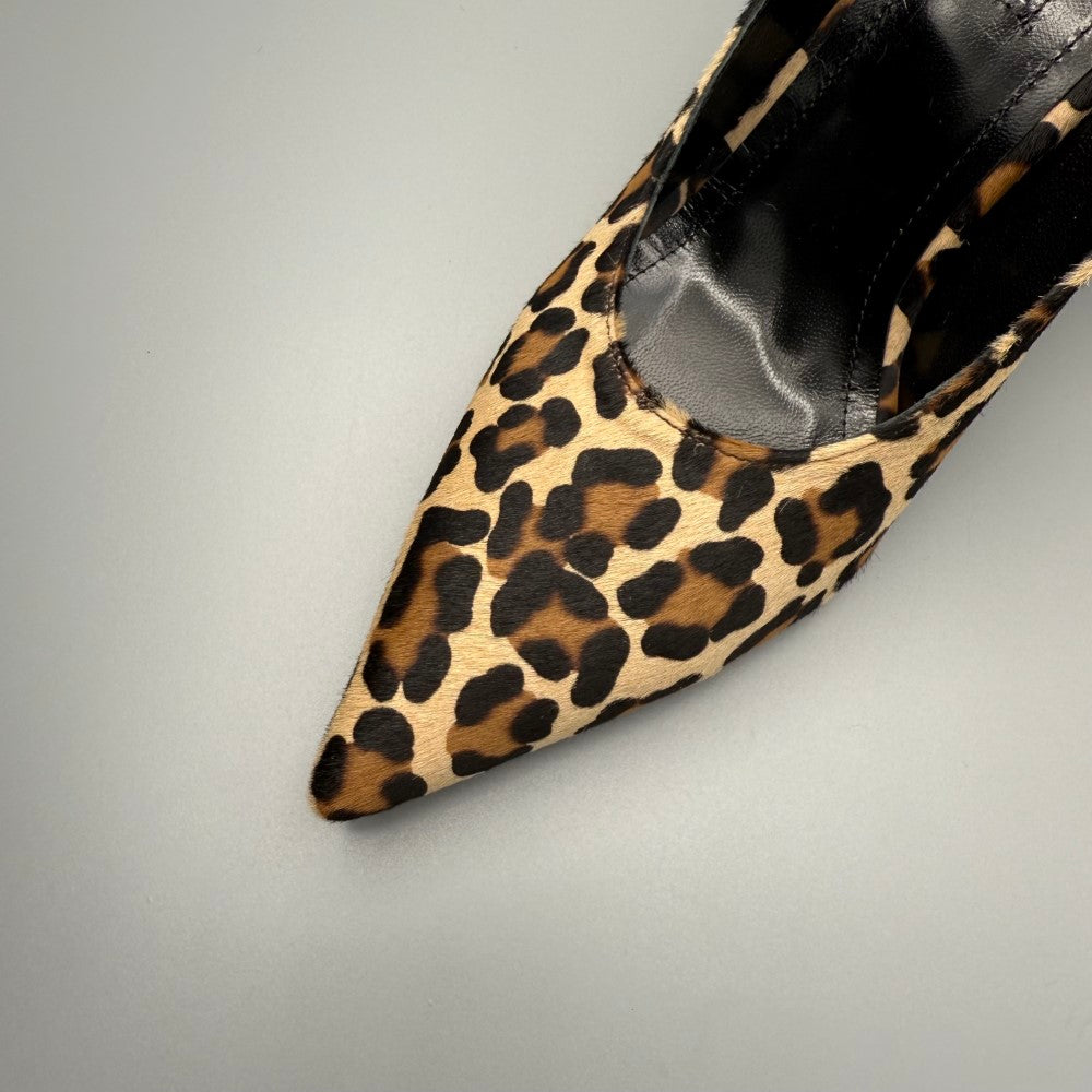 Discover Yoko Slingback Leopard best slingback pumps with chic charm. Shop Now!