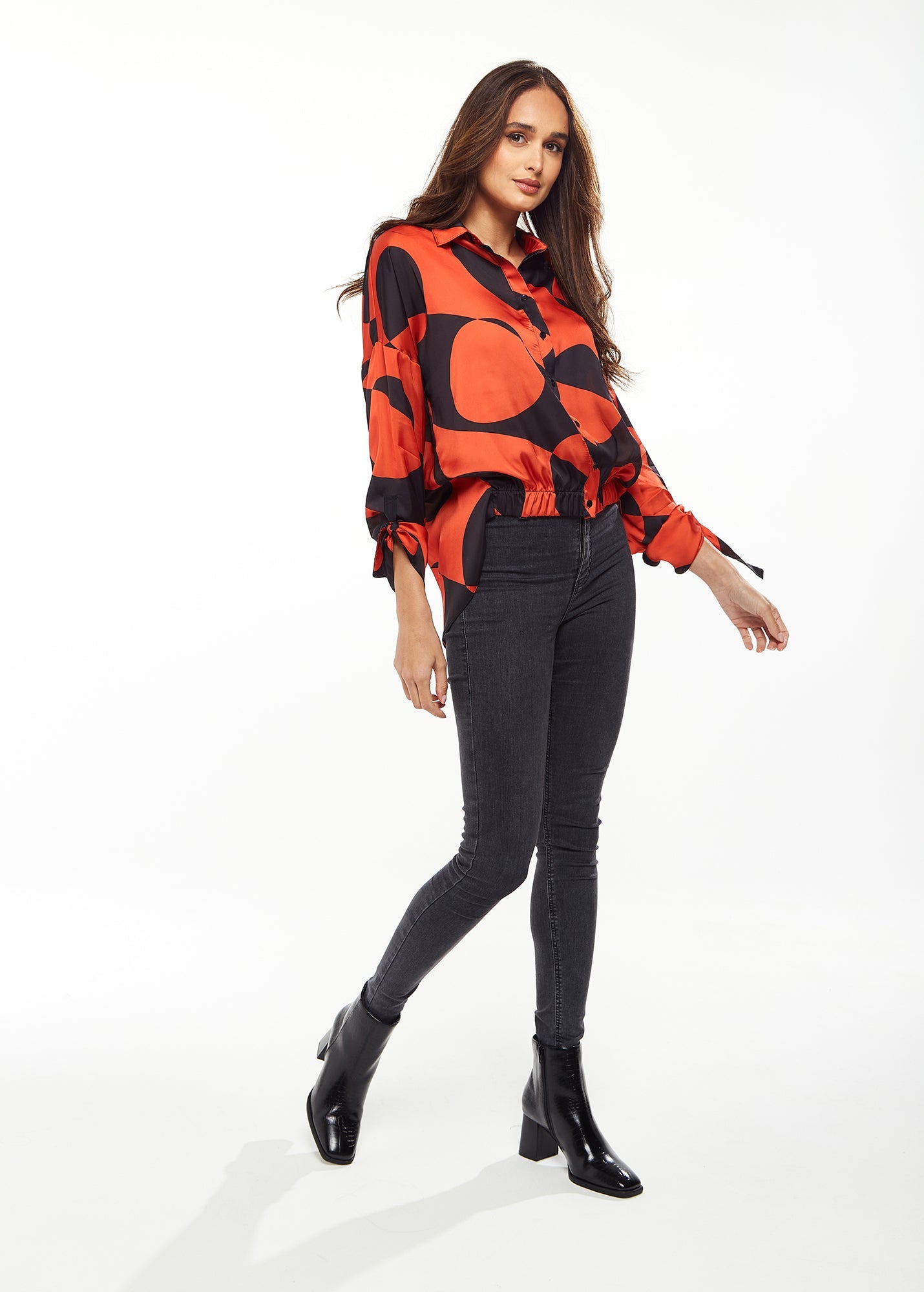 Liquorish Blouse with Oversized Polka Stripe Pattern in Red & Black