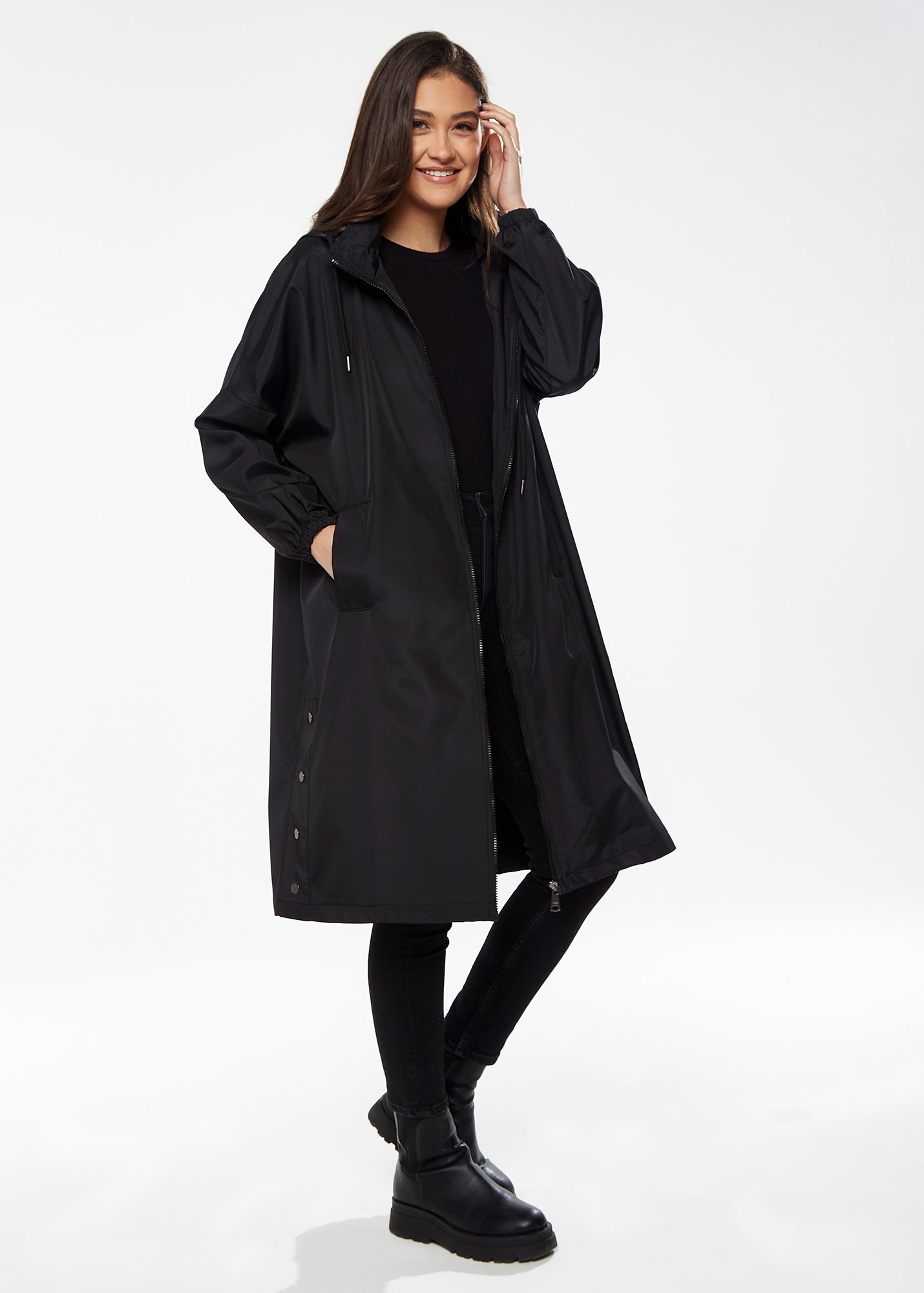 Liquorish Never Give up Parka in Black