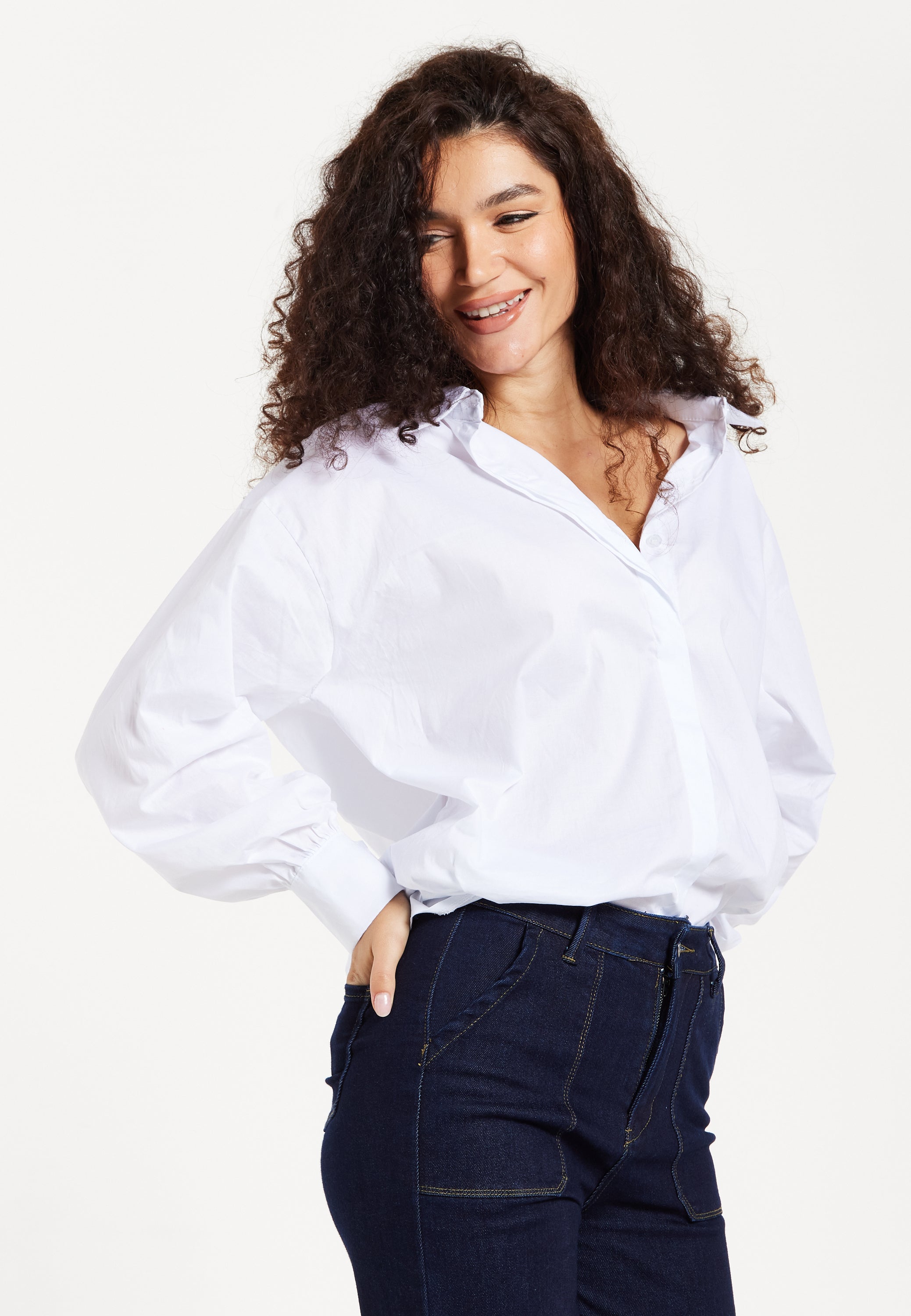 Women's Oversized Long Sleeve White Button-Down Shirt with Classic Collar and Concealed Buttons for Effortless Style