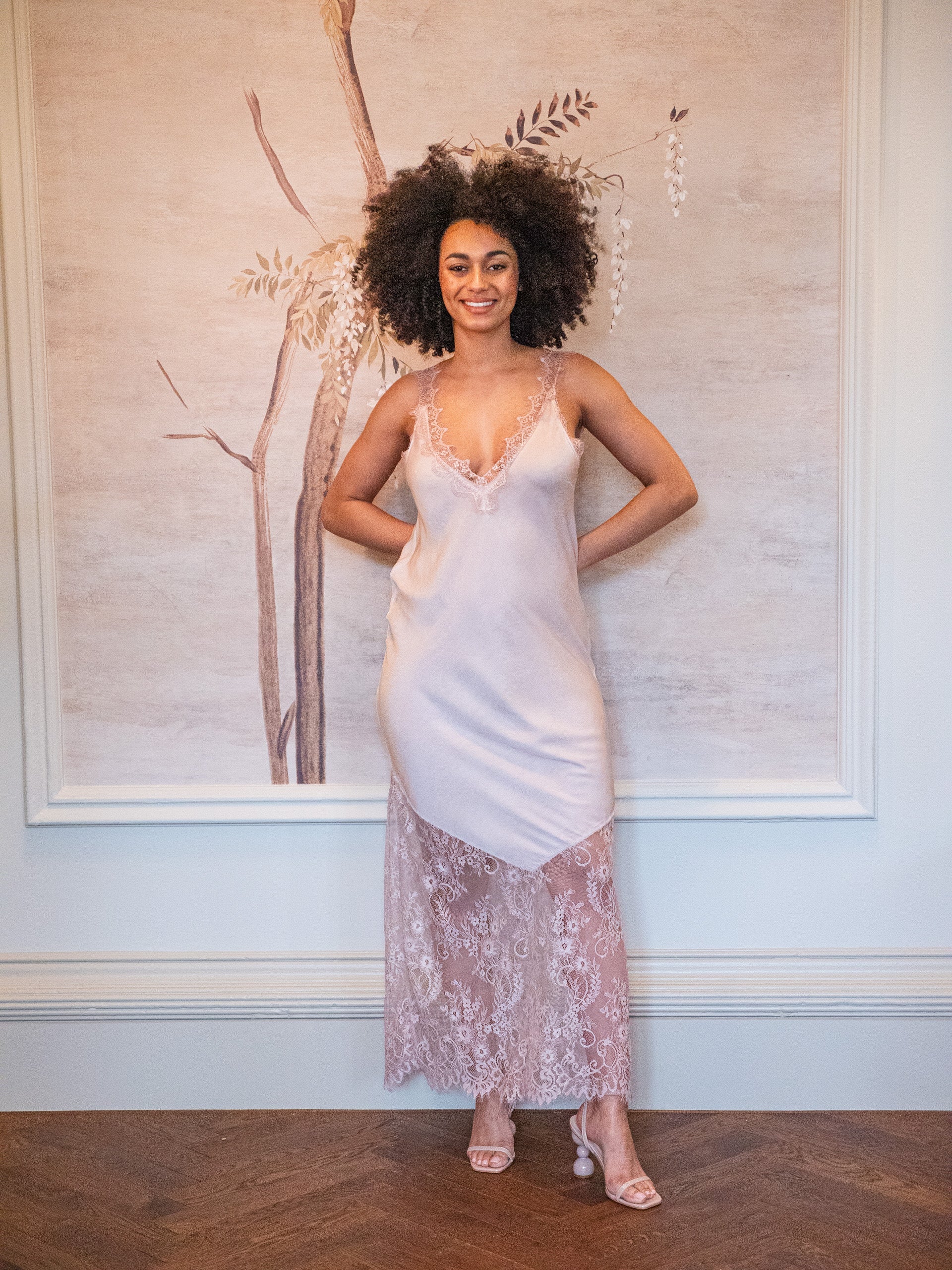 Women's Maxi Dress with Lace Detail V-Neck and Sleeveless Design in Rose Pink - Liquorish