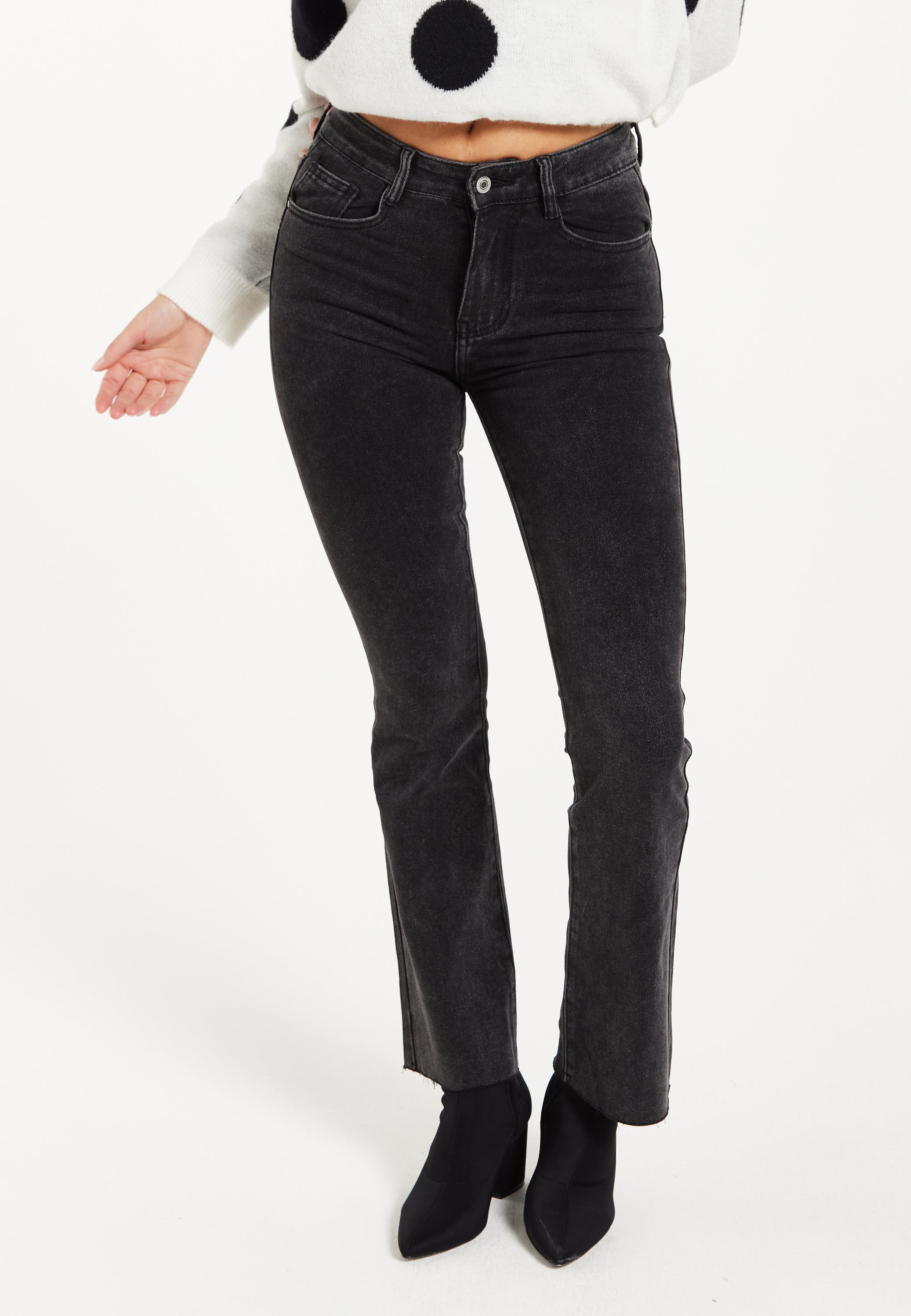 Women's Trousers: High-Waisted Black Jeans with Flattering Fit, Versatile Style, and Comfort - Liquorish