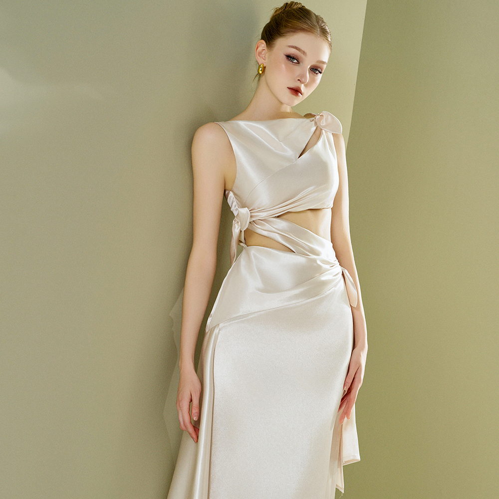 Explore Mollynista's 3-Point Cut-Out Cream Silk Dress. Perfect for elegant women’s clothing. Shop now at our clothes shop and shopping website. Shop now!