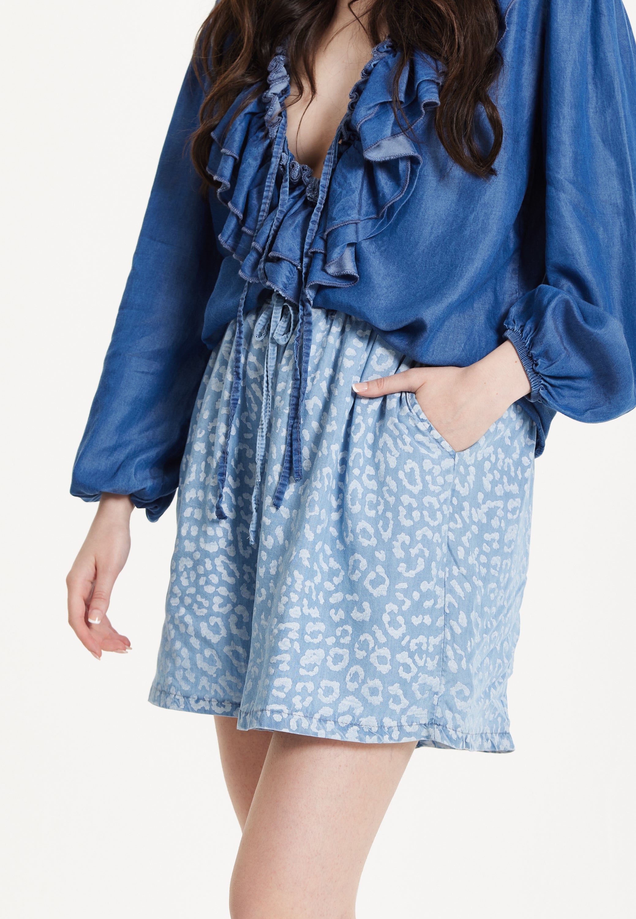 Skyline Animal Jacquard Shorts