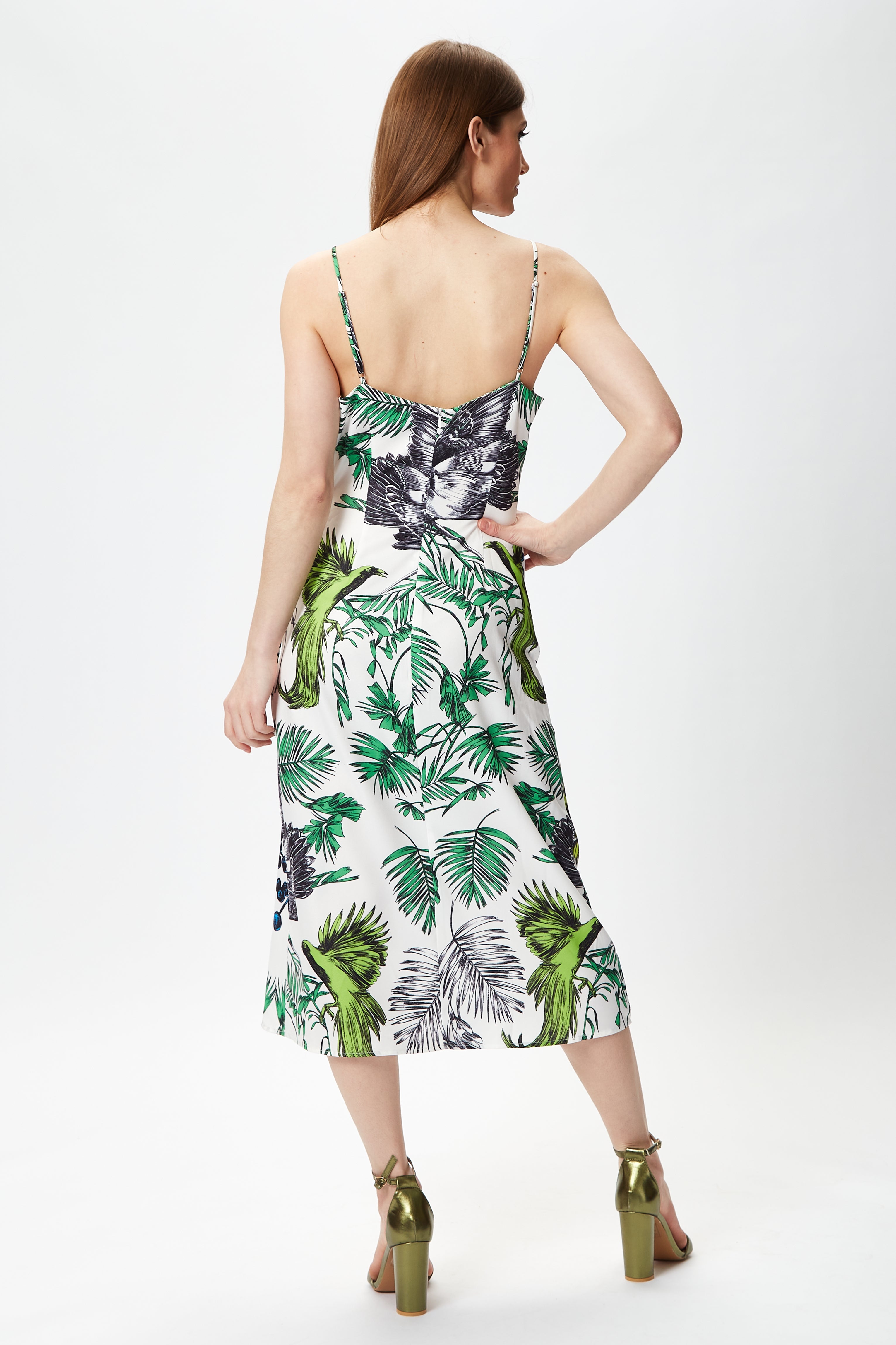 Discover luxury women's dresses with stylish Women’s Midi Dress designs. Shop Now!